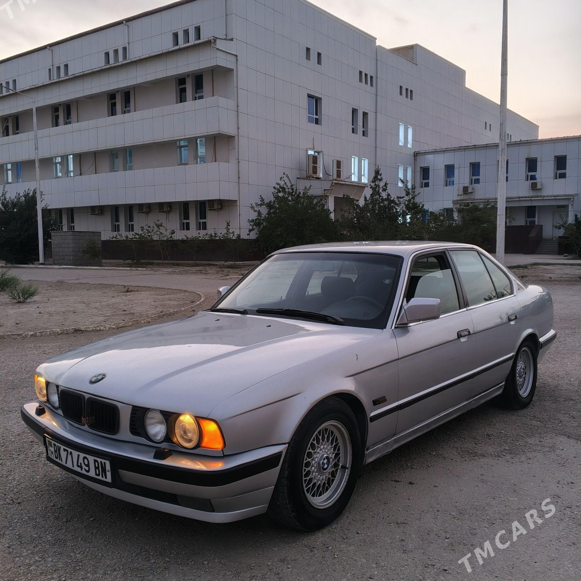 BMW 535 1991 - 50 000 TMT - Гумдаг - img 1