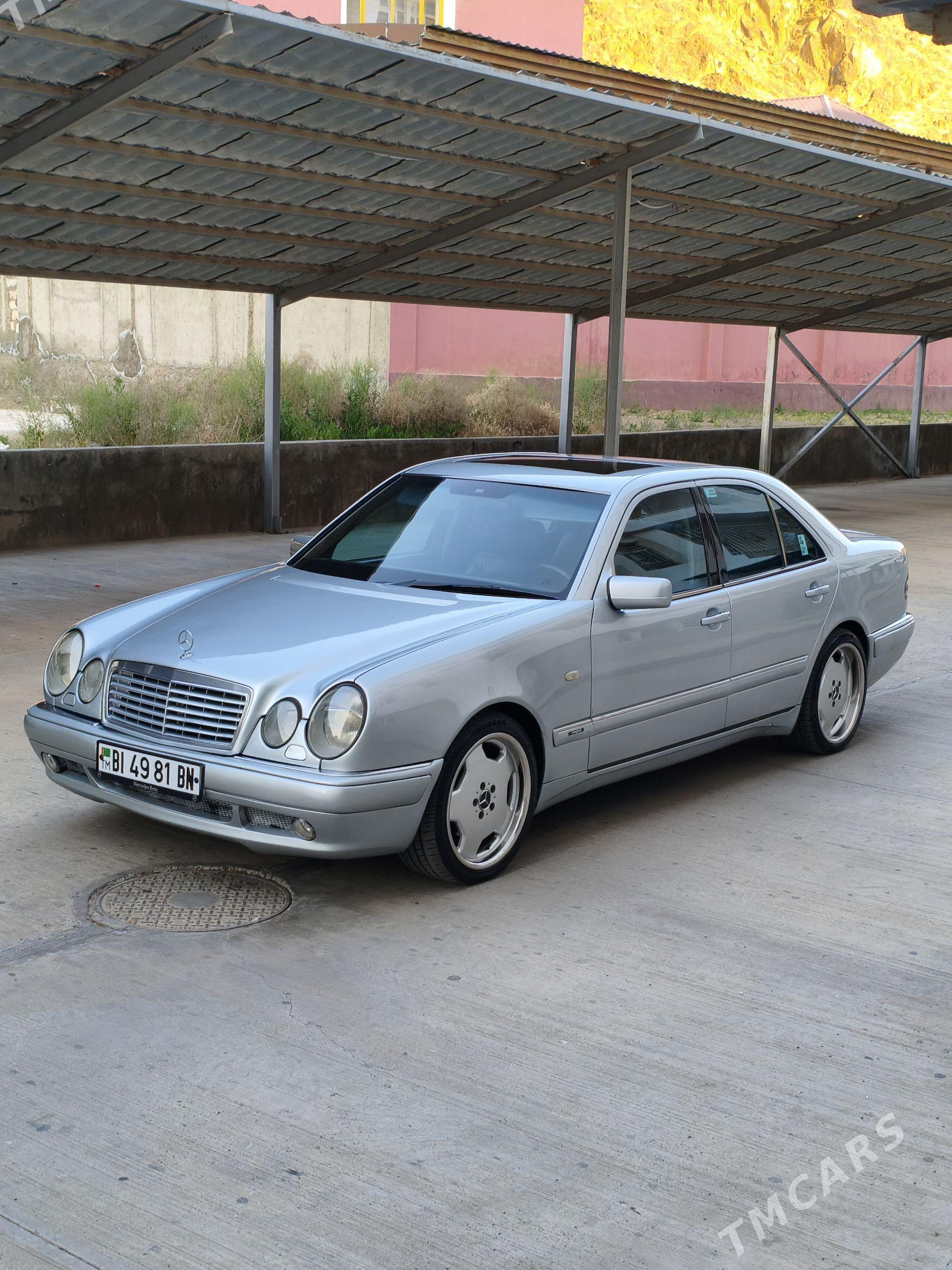 Mercedes-Benz E430 2001 - 140 000 TMT - Туркменбаши - img 1