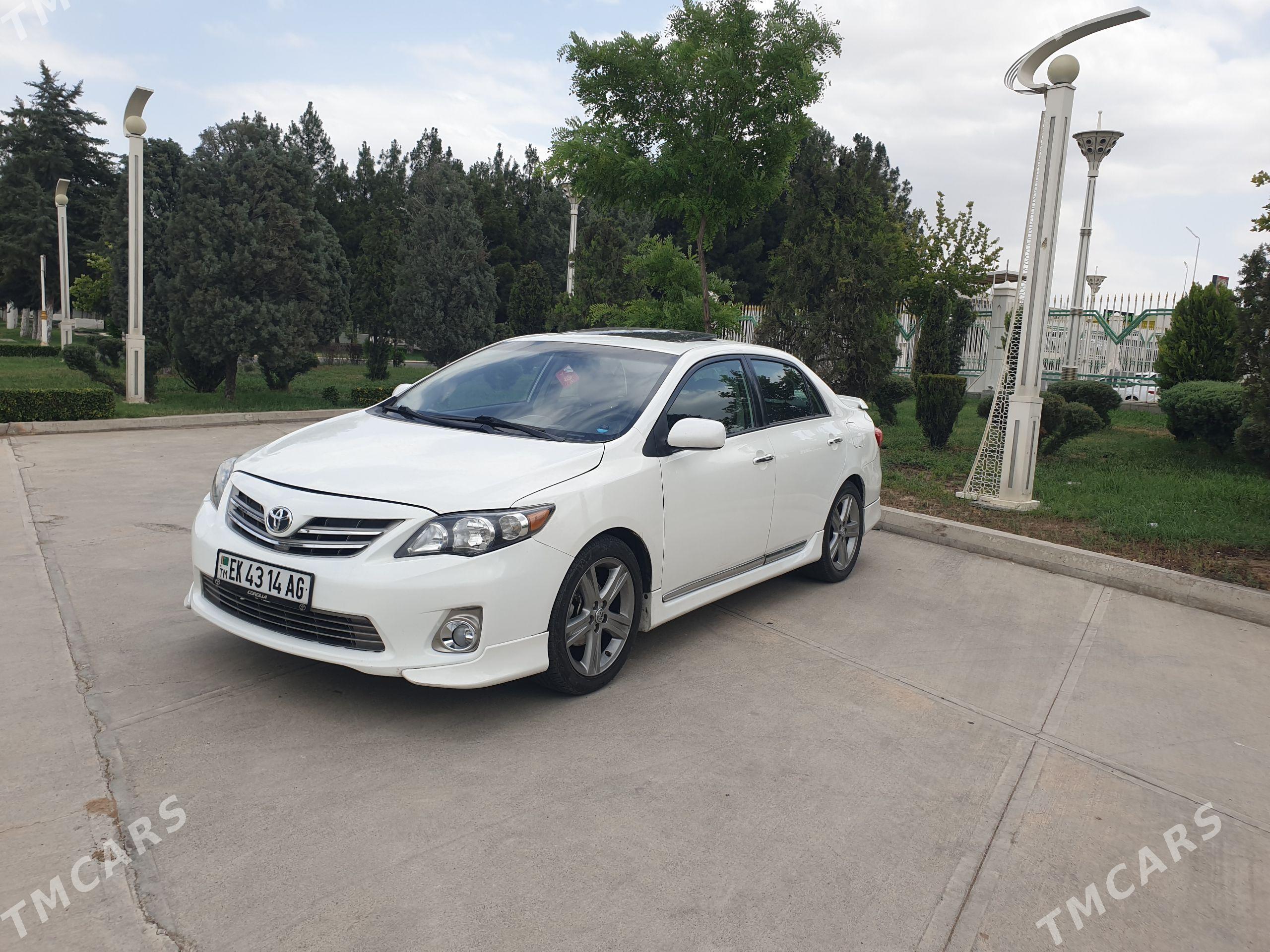 Toyota Corolla 2012 - 185 000 TMT - 11 мкр - img 1
