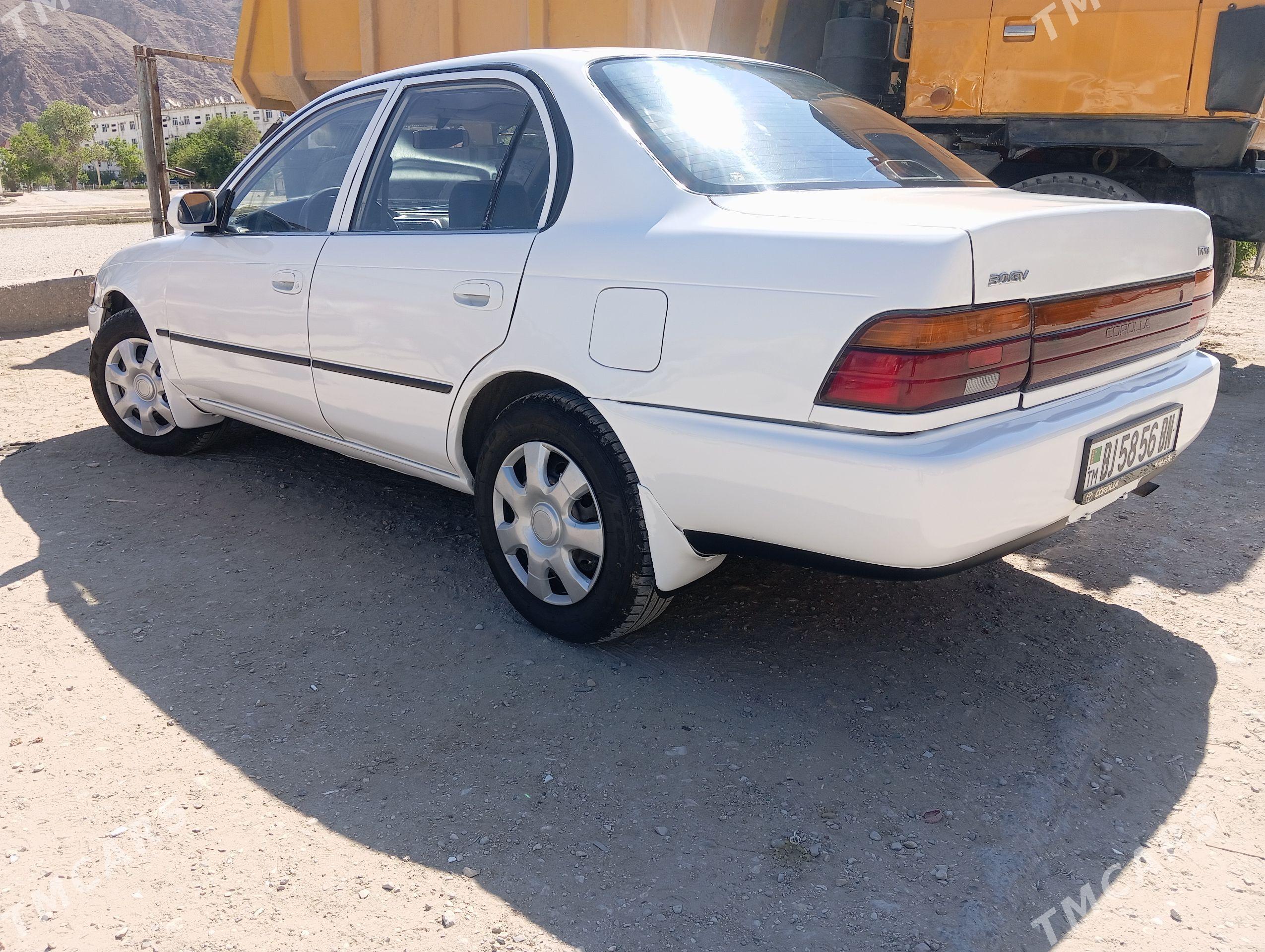 Toyota Corolla 1992 - 77 000 TMT - Балканабат - img 1