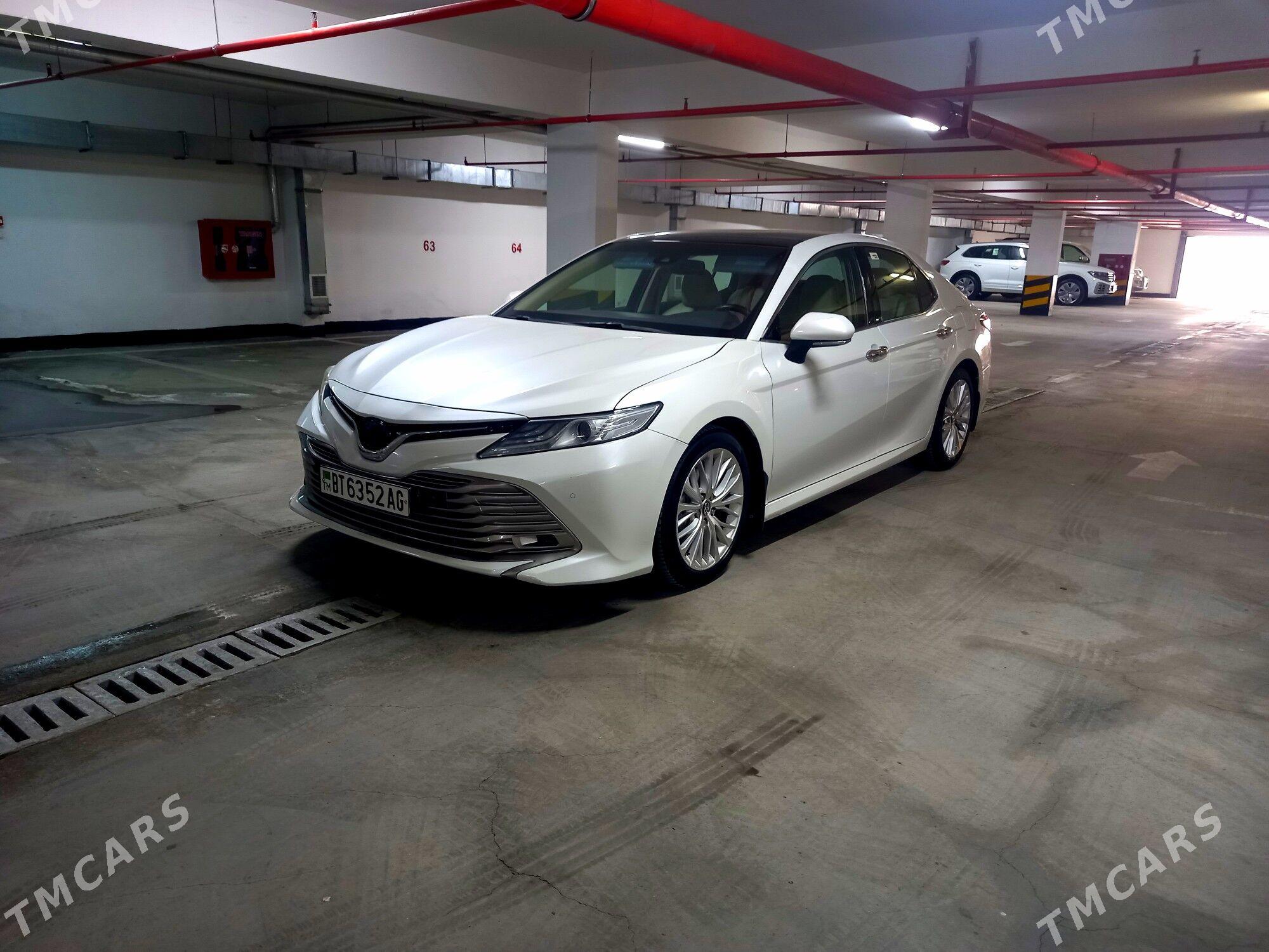 Toyota Camry 2018 - 355 000 TMT - Aşgabat - img 1
