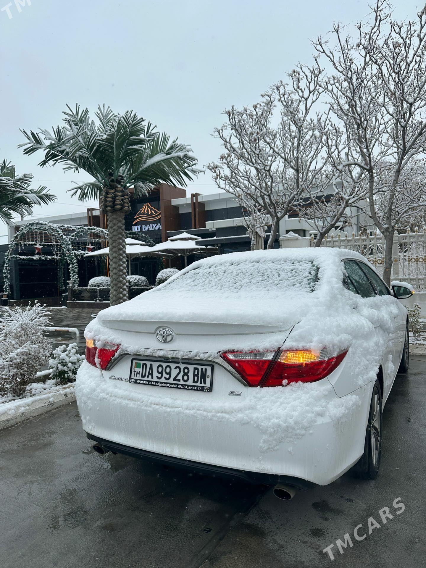 Toyota Camry 2015 - 300 000 TMT - Балканабат - img 1