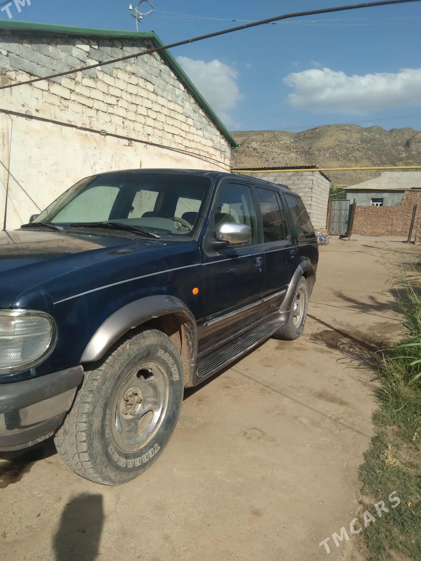 Ford Explorer 1996 - 25 000 TMT - Койтендаг - img 1