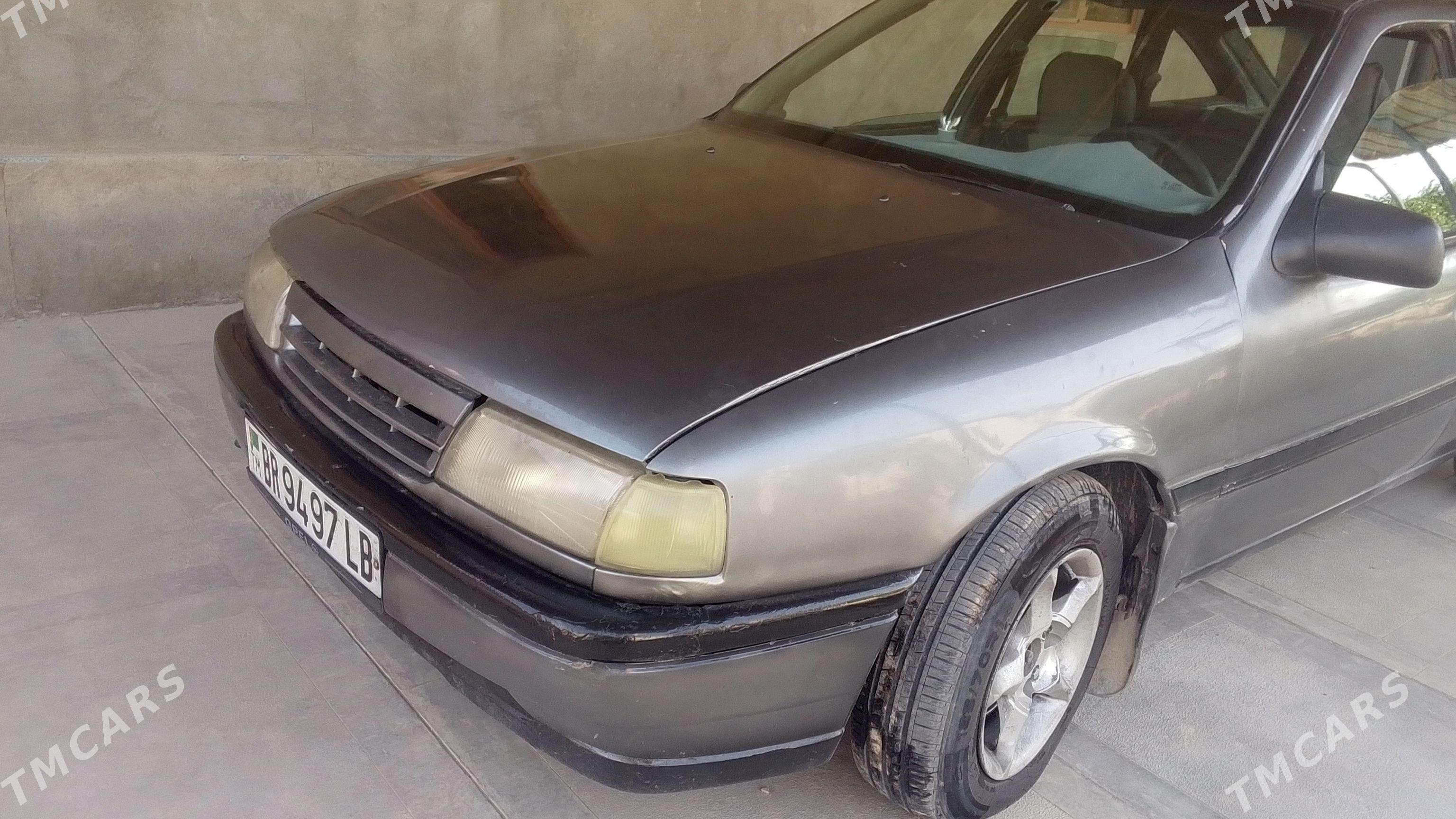 Opel Vectra 1992 - 24 000 TMT - Farap - img 1