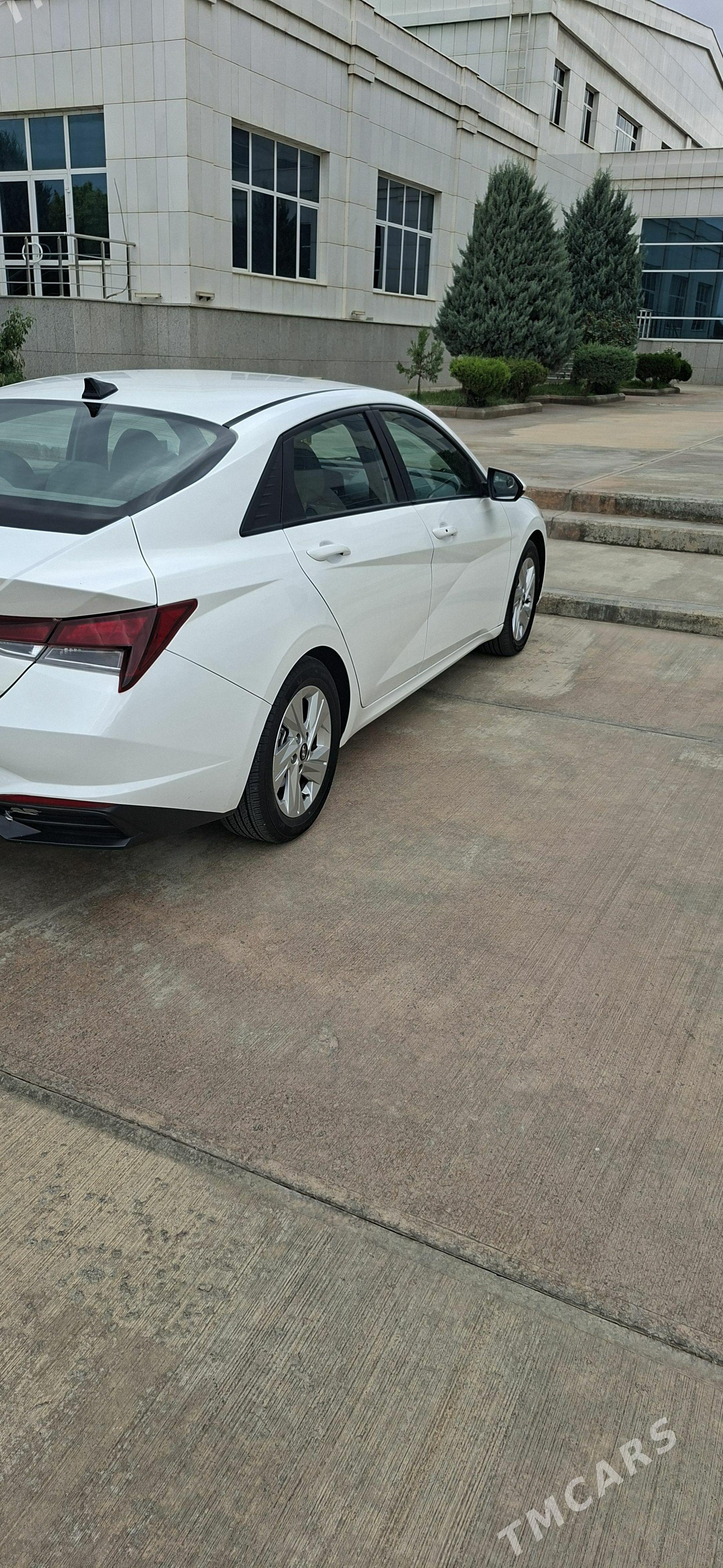Hyundai Elantra 2021 - 242 000 TMT - Ашхабад - img 1