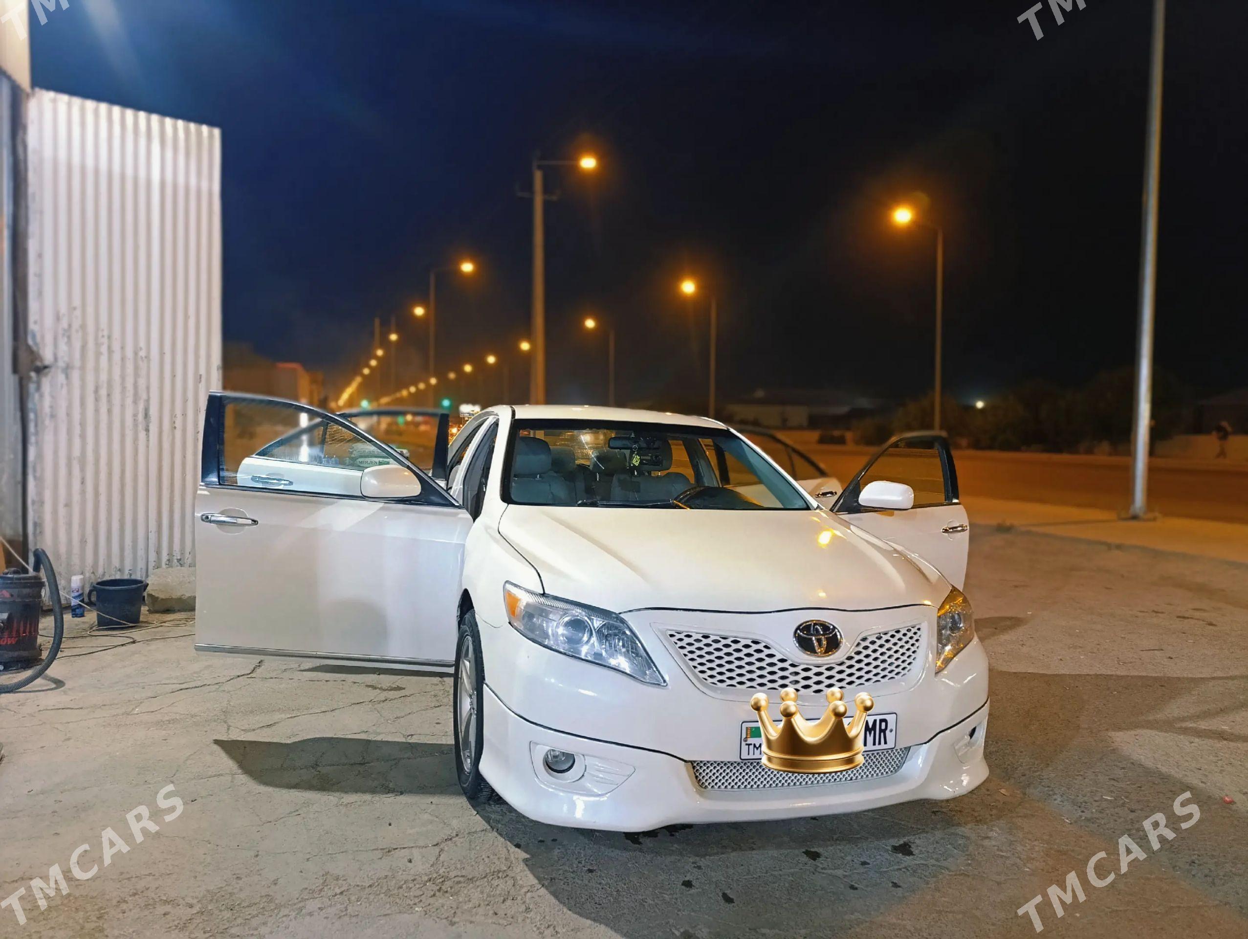 Toyota Camry 2009 - 170 000 TMT - Мары - img 1