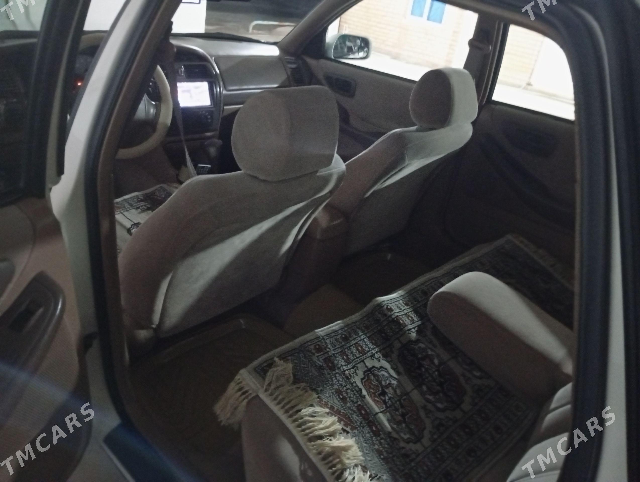 Toyota Avalon 1997 - 135 000 TMT - Kaka - img 1
