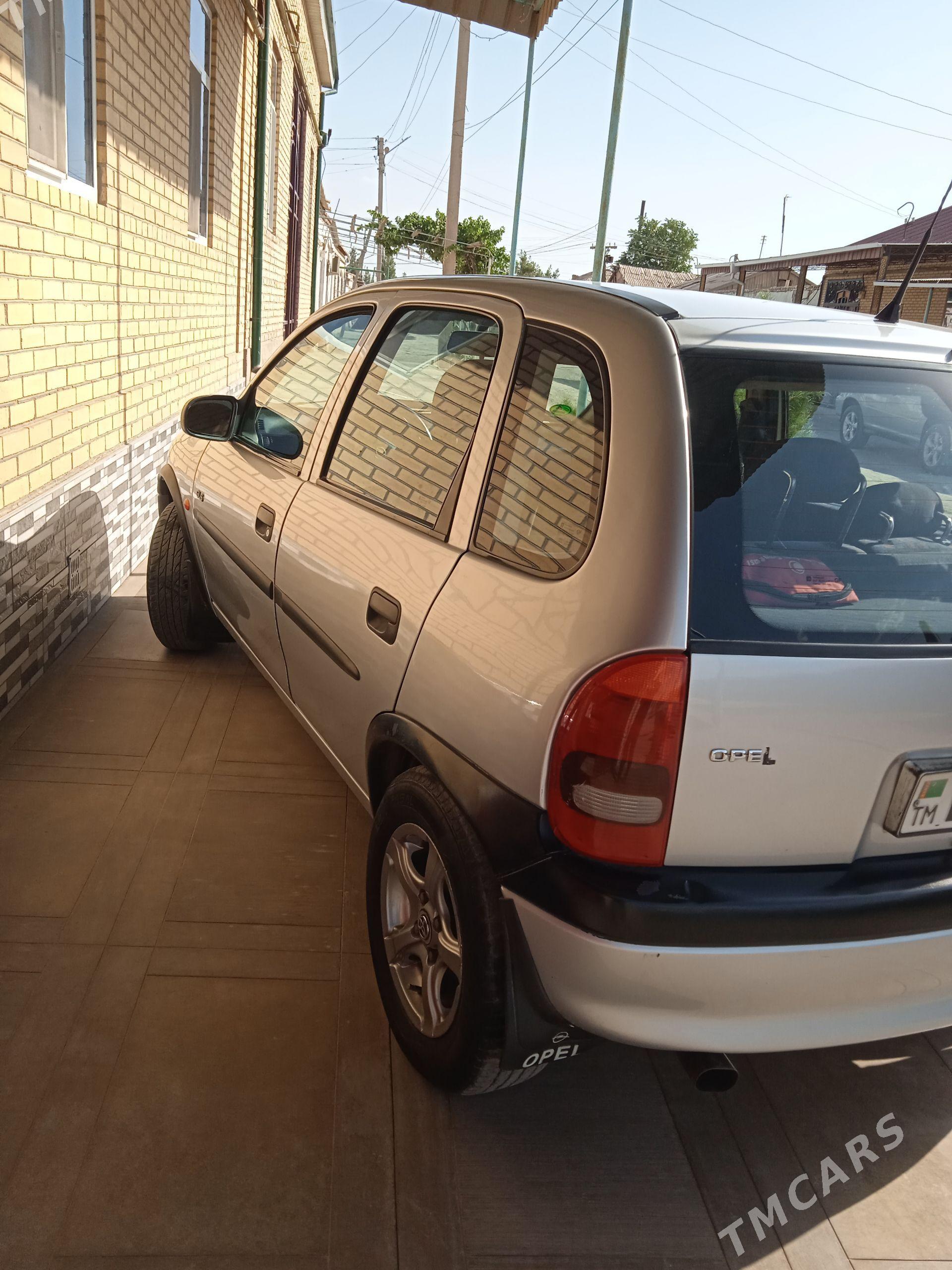 Opel Vita 2000 - 57 000 TMT - Фарап - img 1
