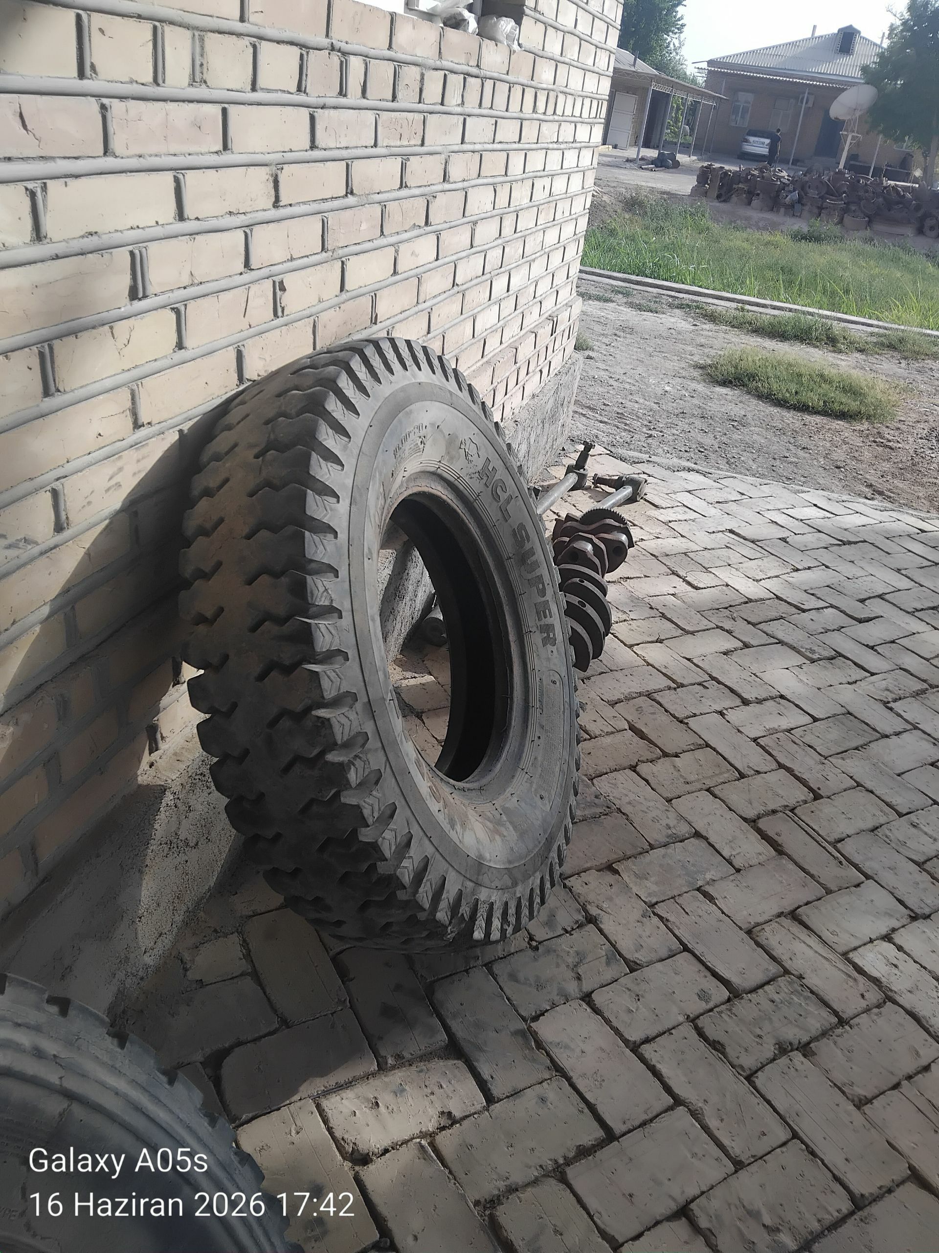 tekee 700 TMT - Ýolöten - img 1