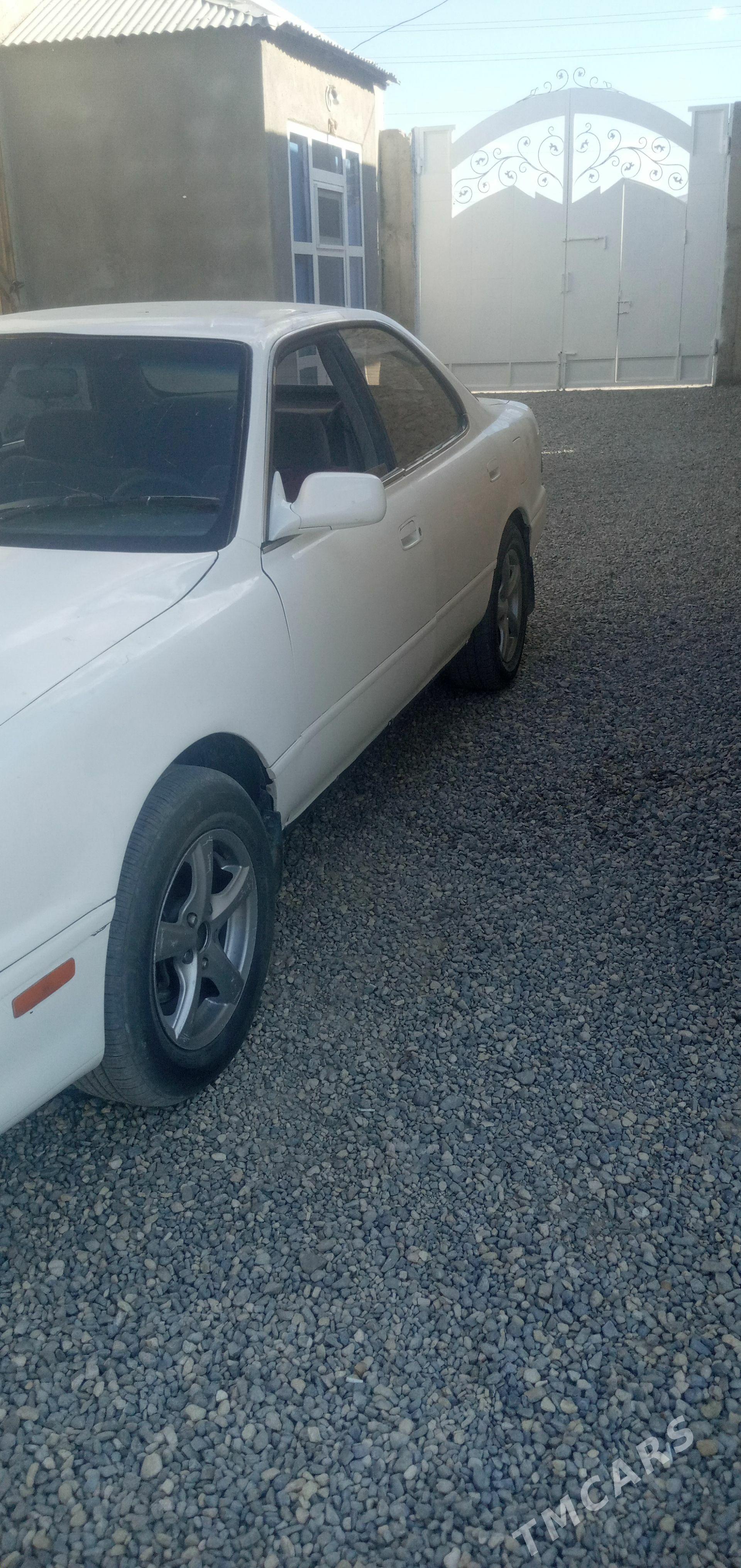 Toyota Camry 1991 - 45 000 TMT - Гызыларбат - img 1