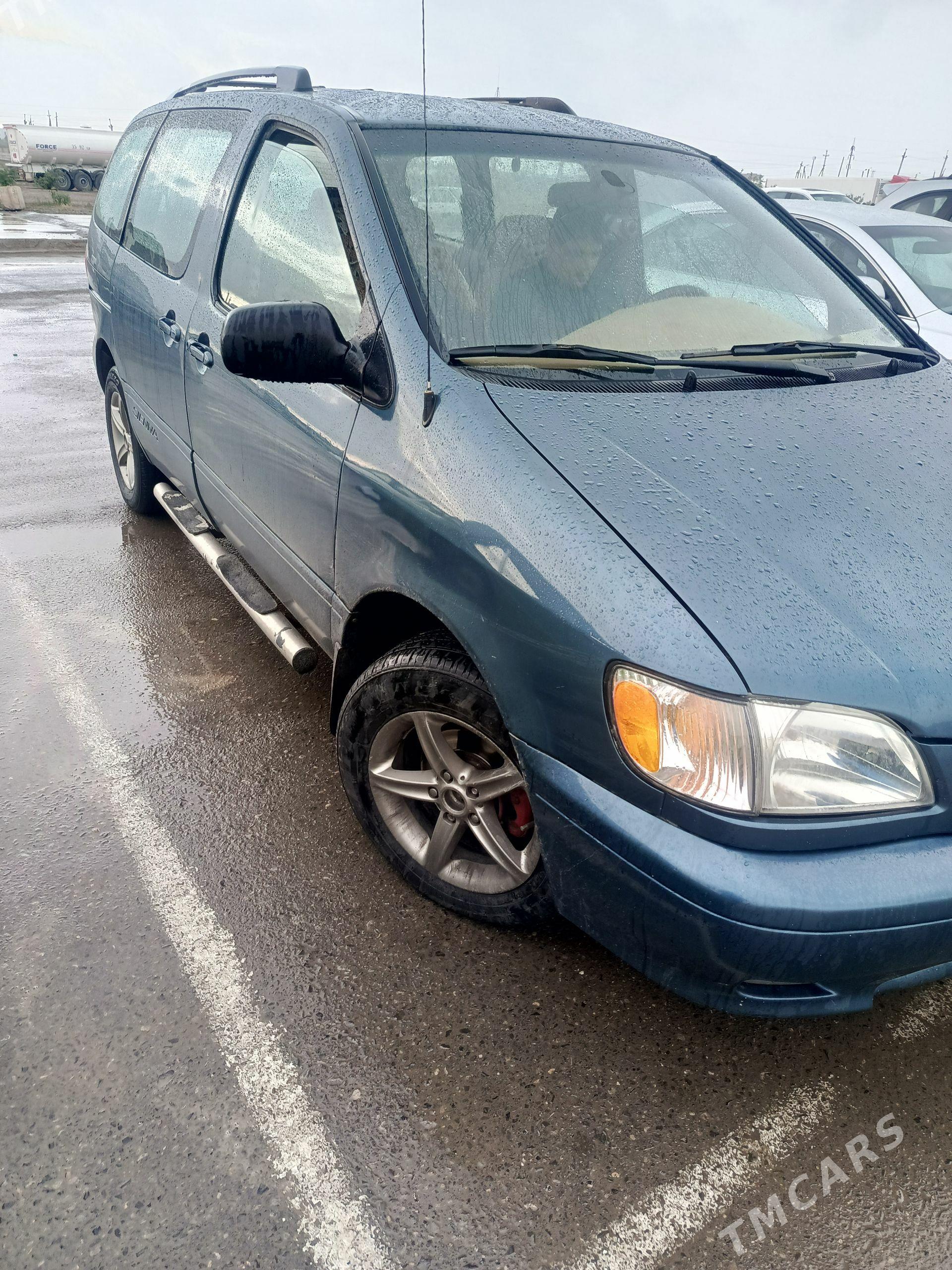Toyota Sienna 2001 - 200 000 TMT - Türkmenbaşy - img 1
