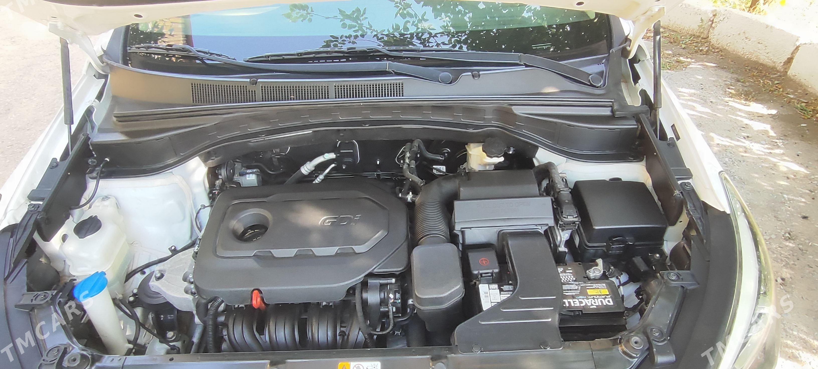 Hyundai Santa Fe 2018 - 295 000 TMT - 5 mkr - img 1