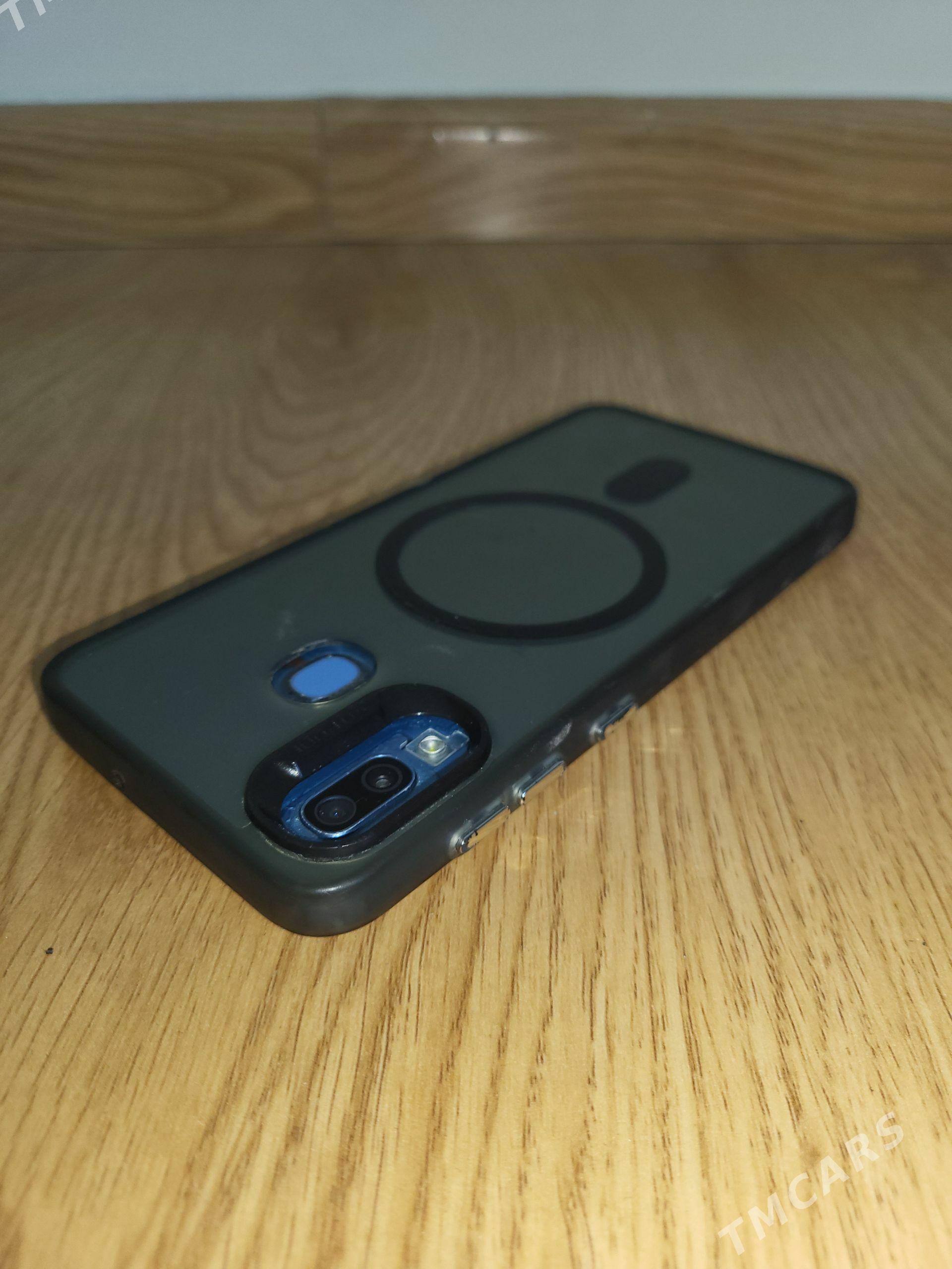 samsung a30 - Туркменбаши - img 1