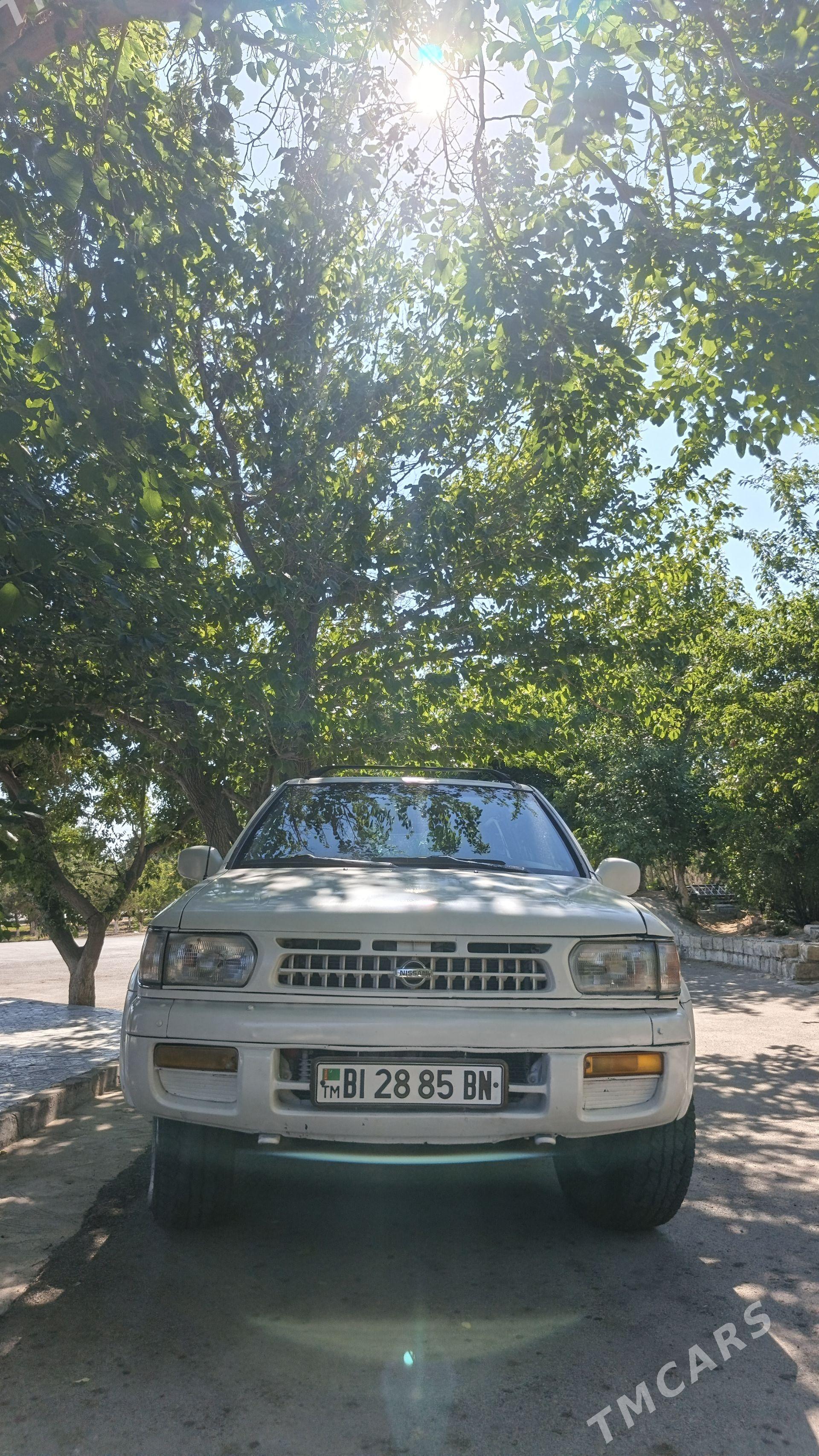 Nissan Pathfinder 1997 - 95 000 TMT - Туркменбаши - img 1