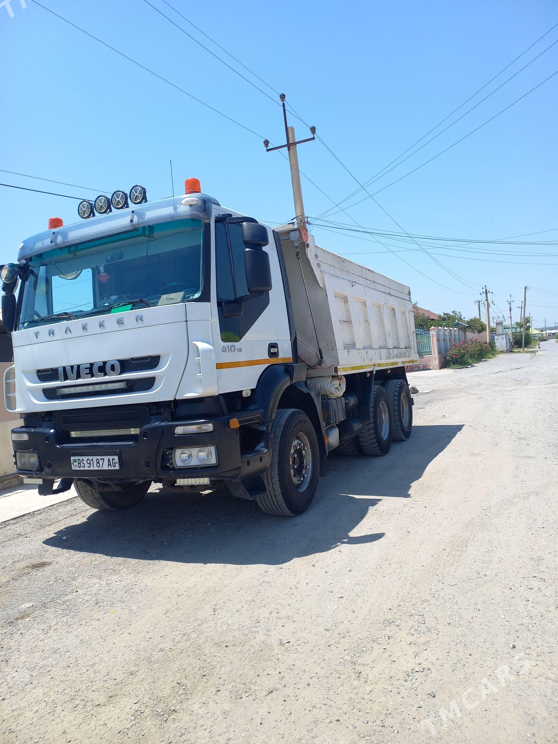 Iveco Trakker 2008 - 620 000 TMT - Багир - img 1