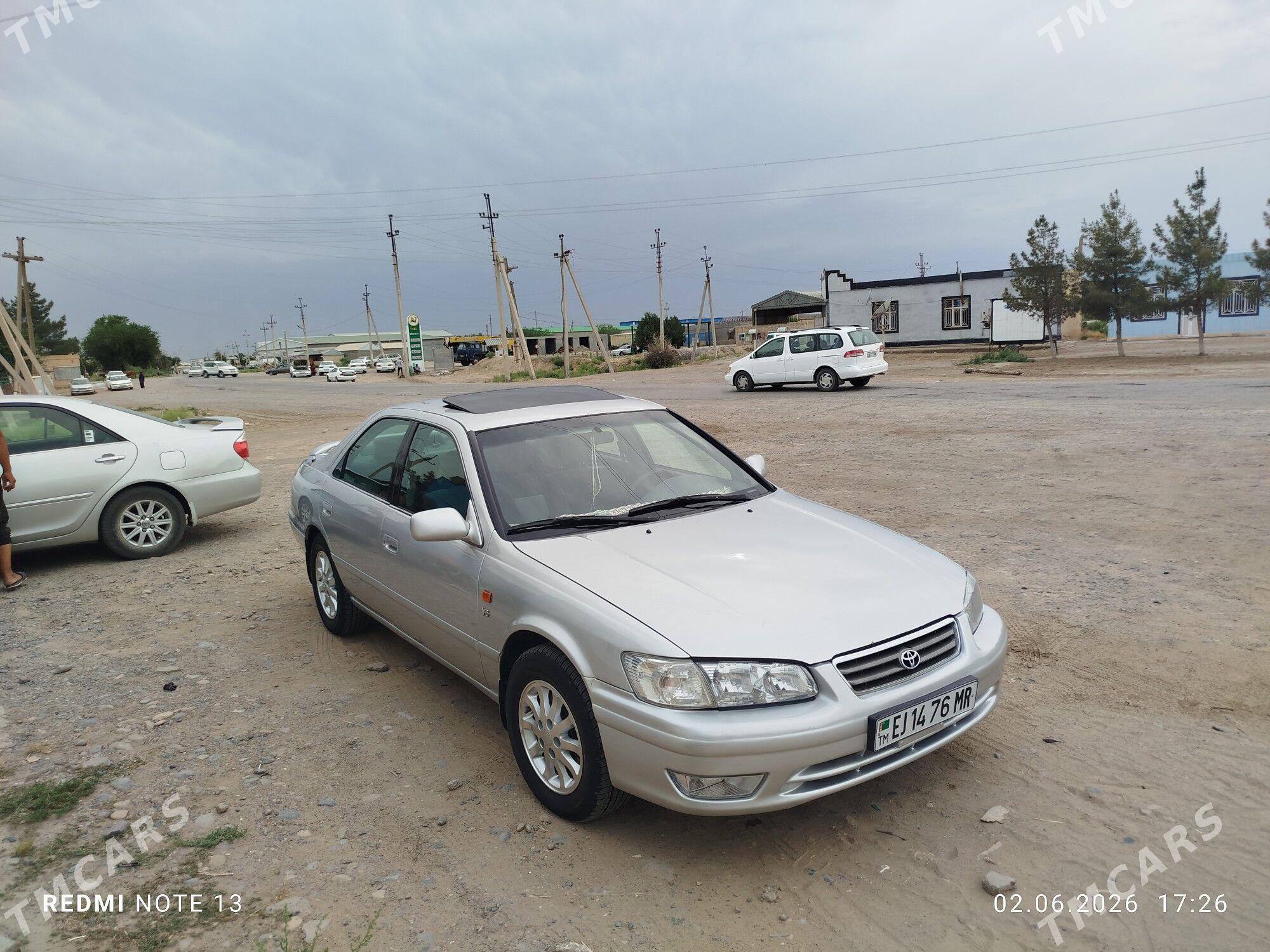 Toyota Camry 2001 - 220 000 TMT - Сакарчага - img 1