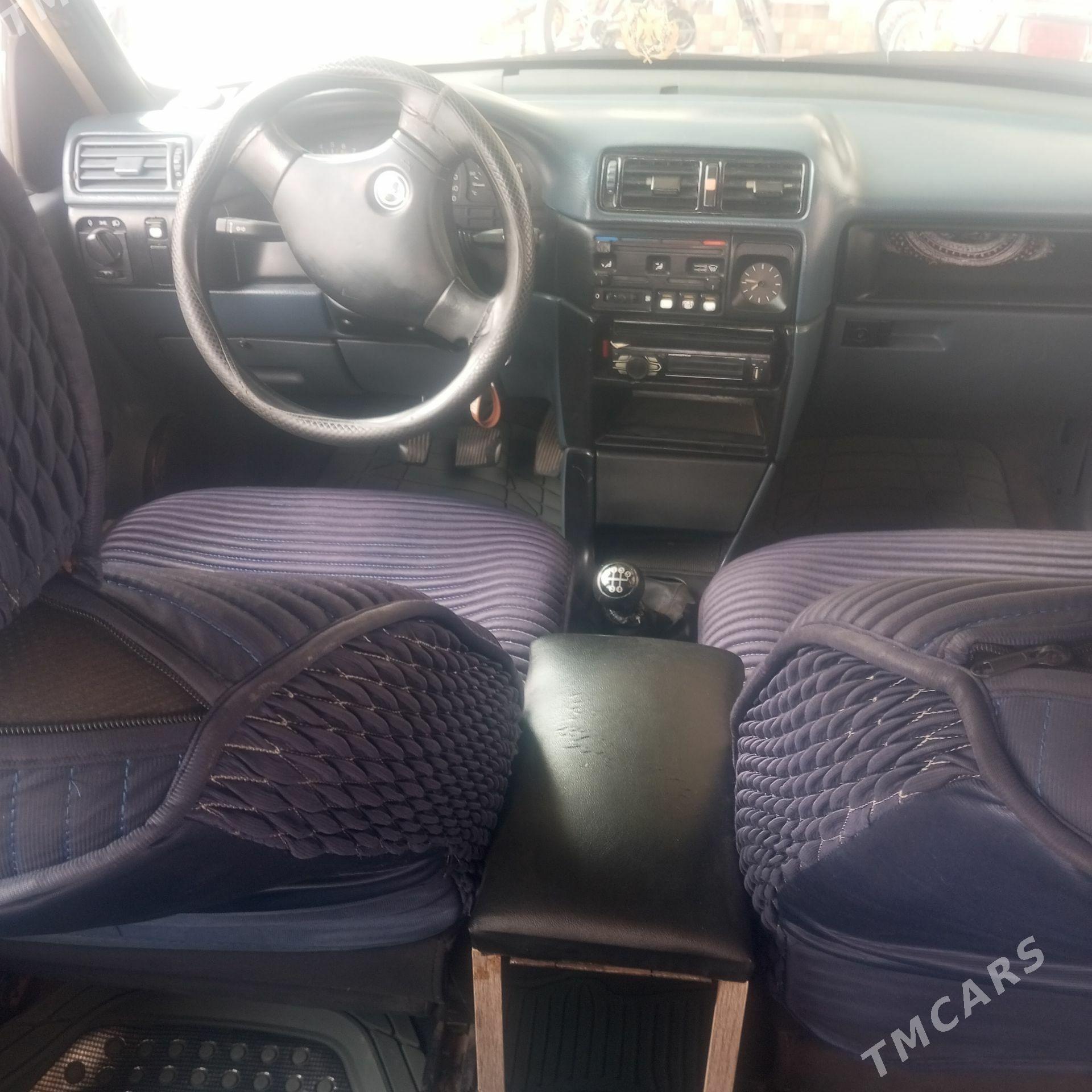 Opel Vectra 1990 - 42 000 TMT - Çärjew - img 1