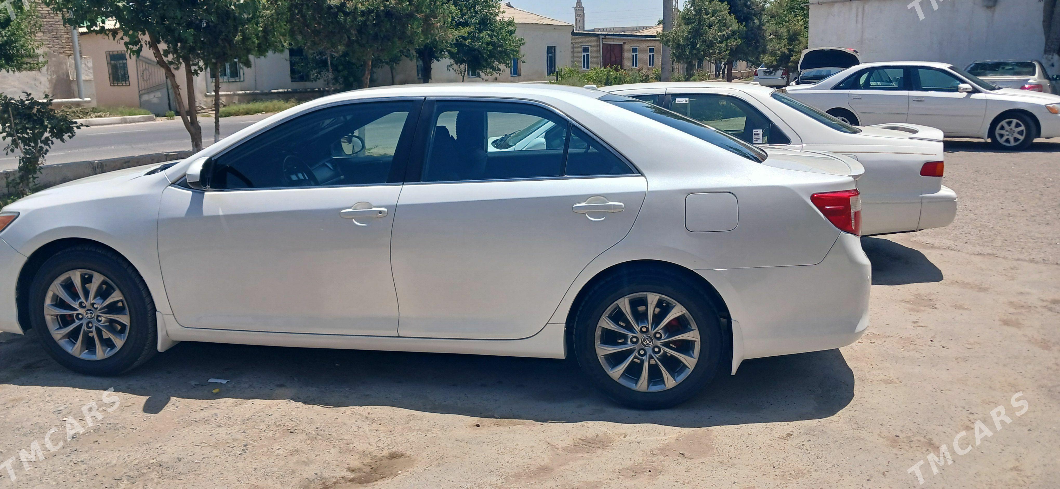 Toyota Camry 2013 - 220 000 TMT - Туркменабат - img 1