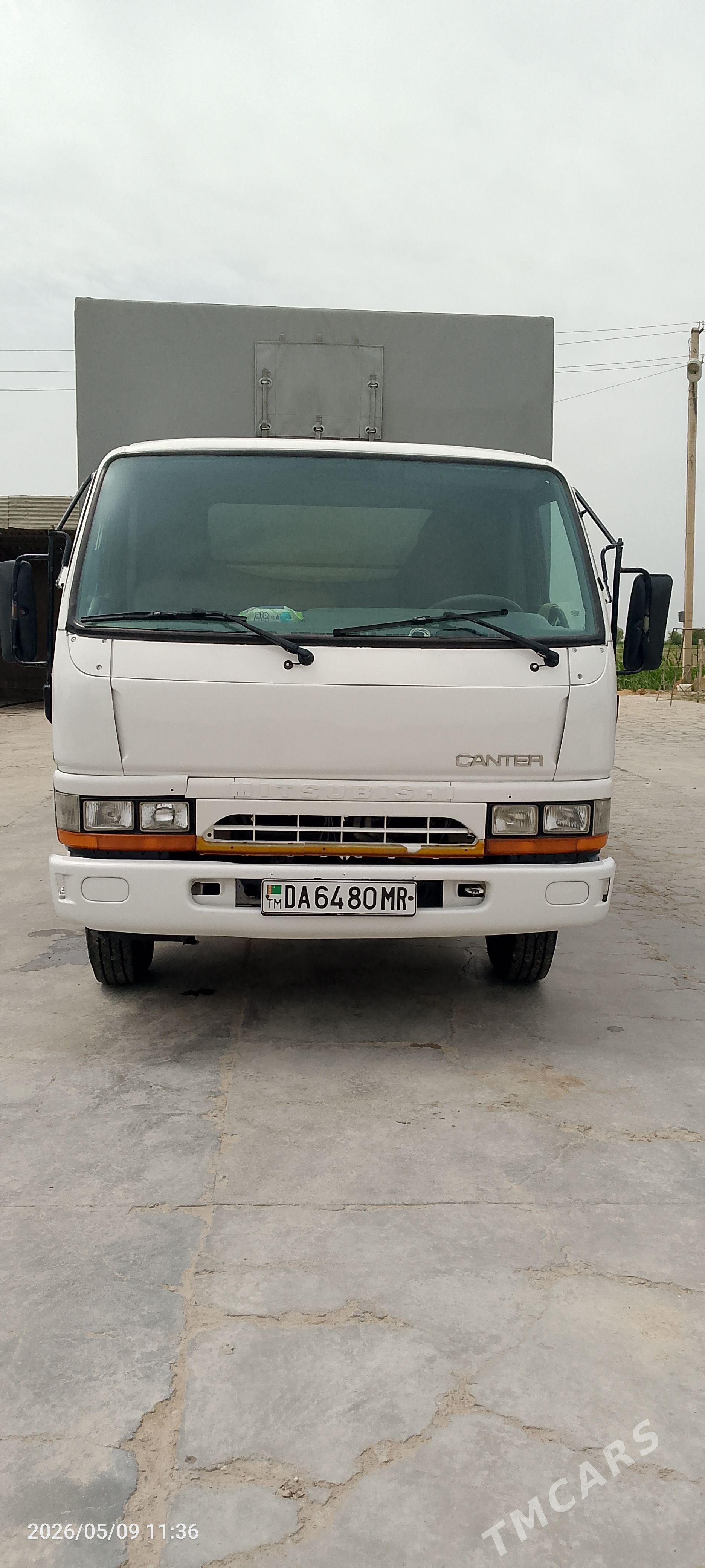 Mitsubishi Canter 2002 - 250 000 TMT - Сакарчага - img 1