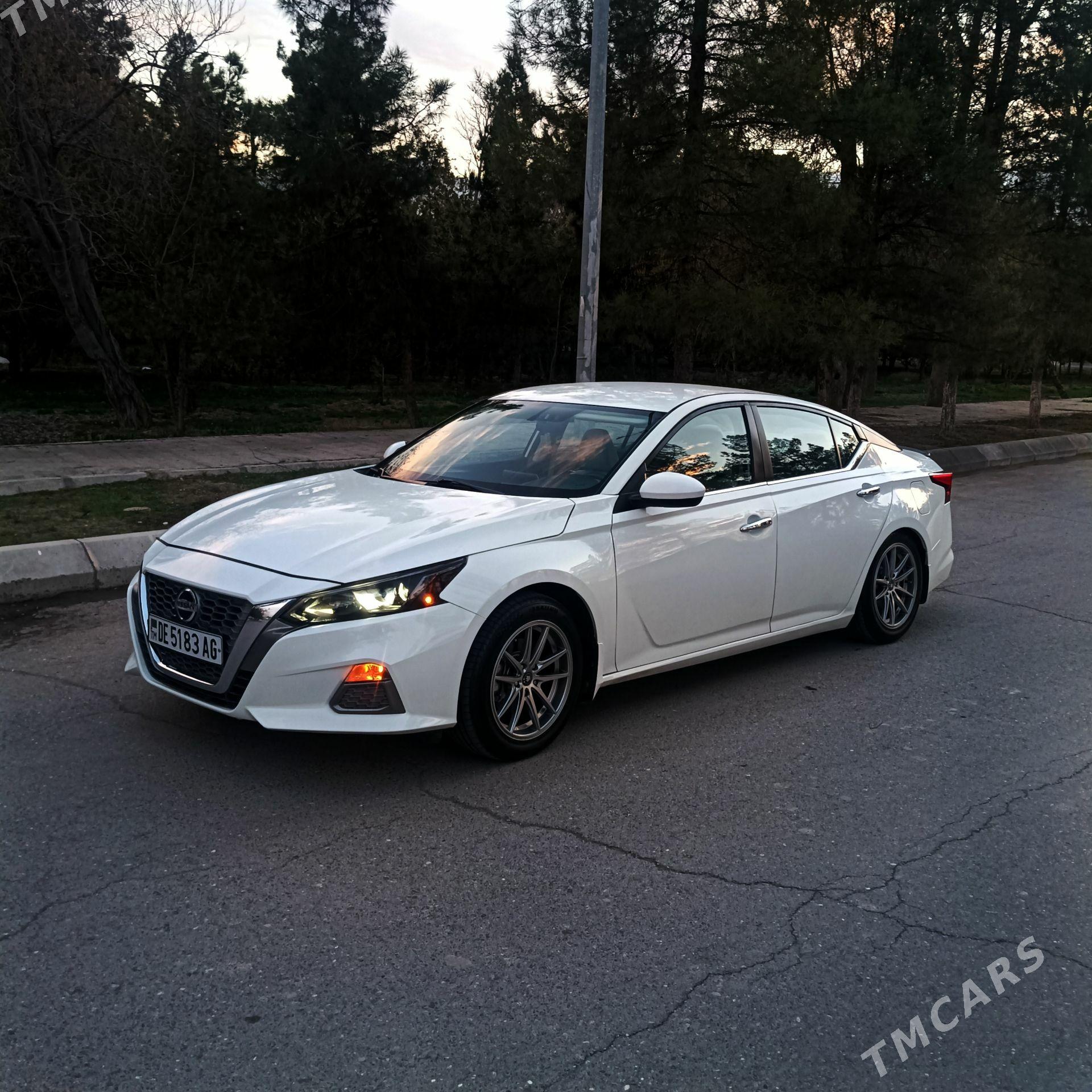 Nissan Altima 2020 - 210 000 TMT - Хитровка - img 1