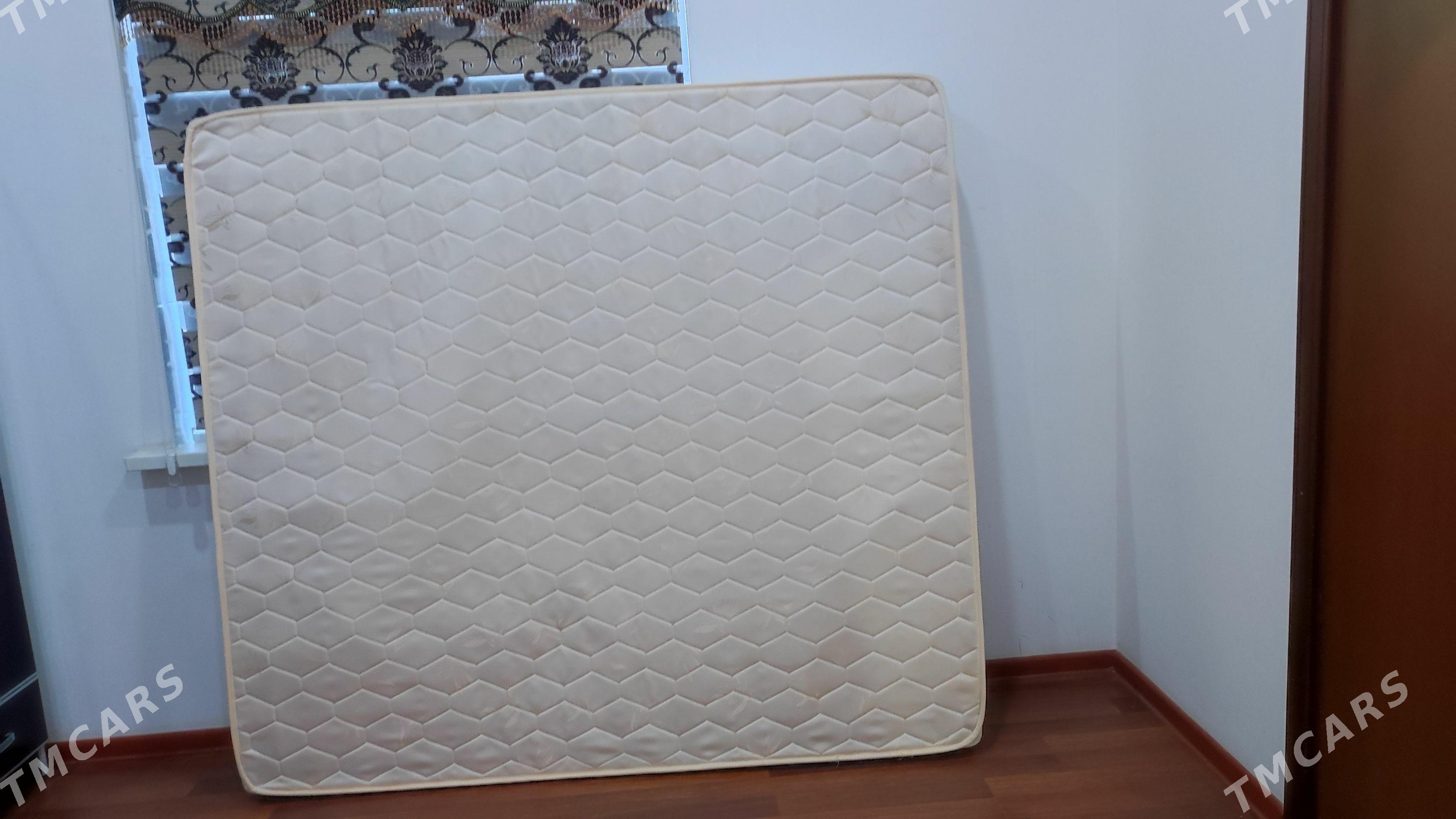 Spalniy Matras - Гумдаг - img 1