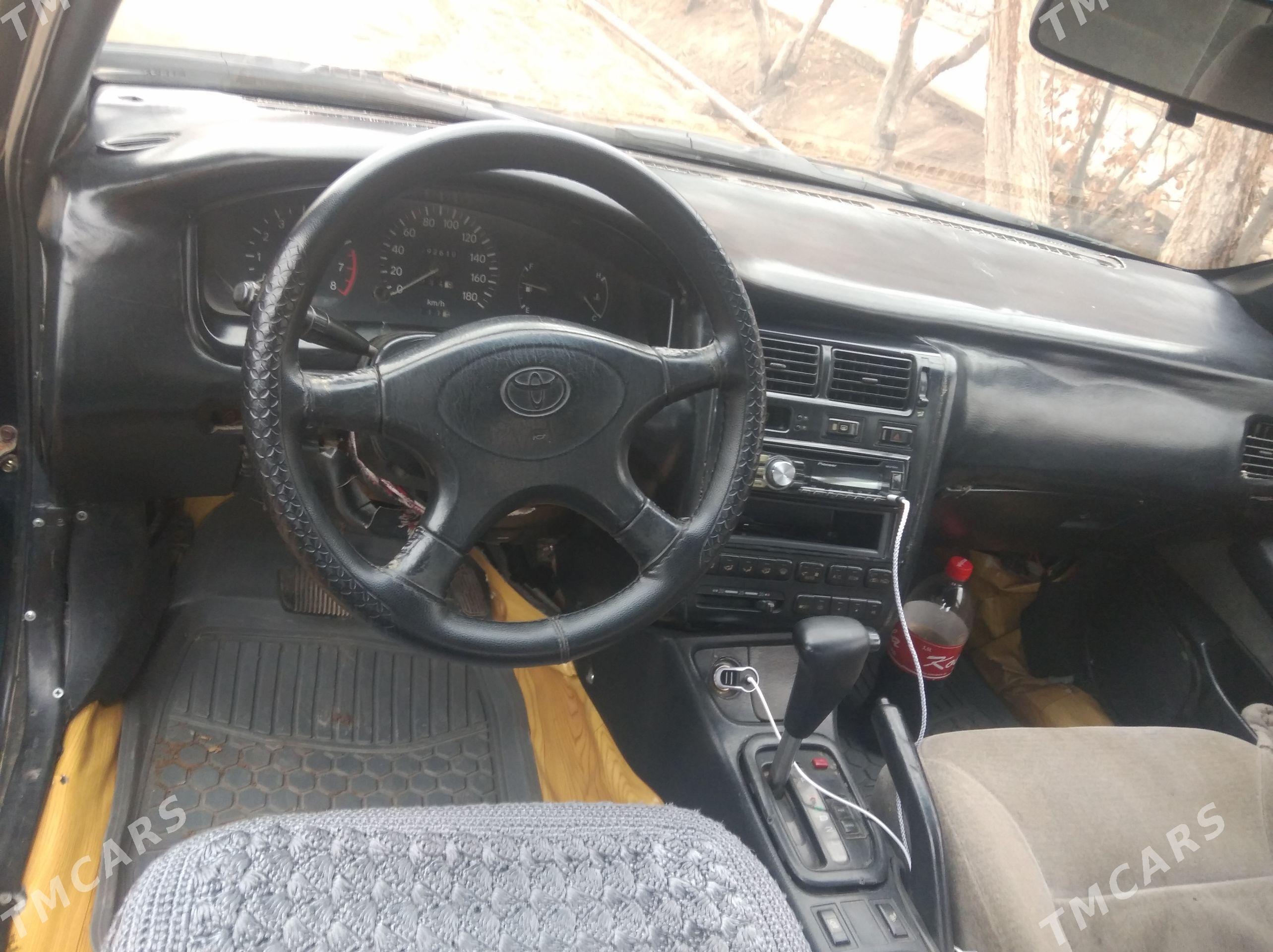 Toyota Corona 1992 - 60 000 TMT - Болдумсаз - img 1