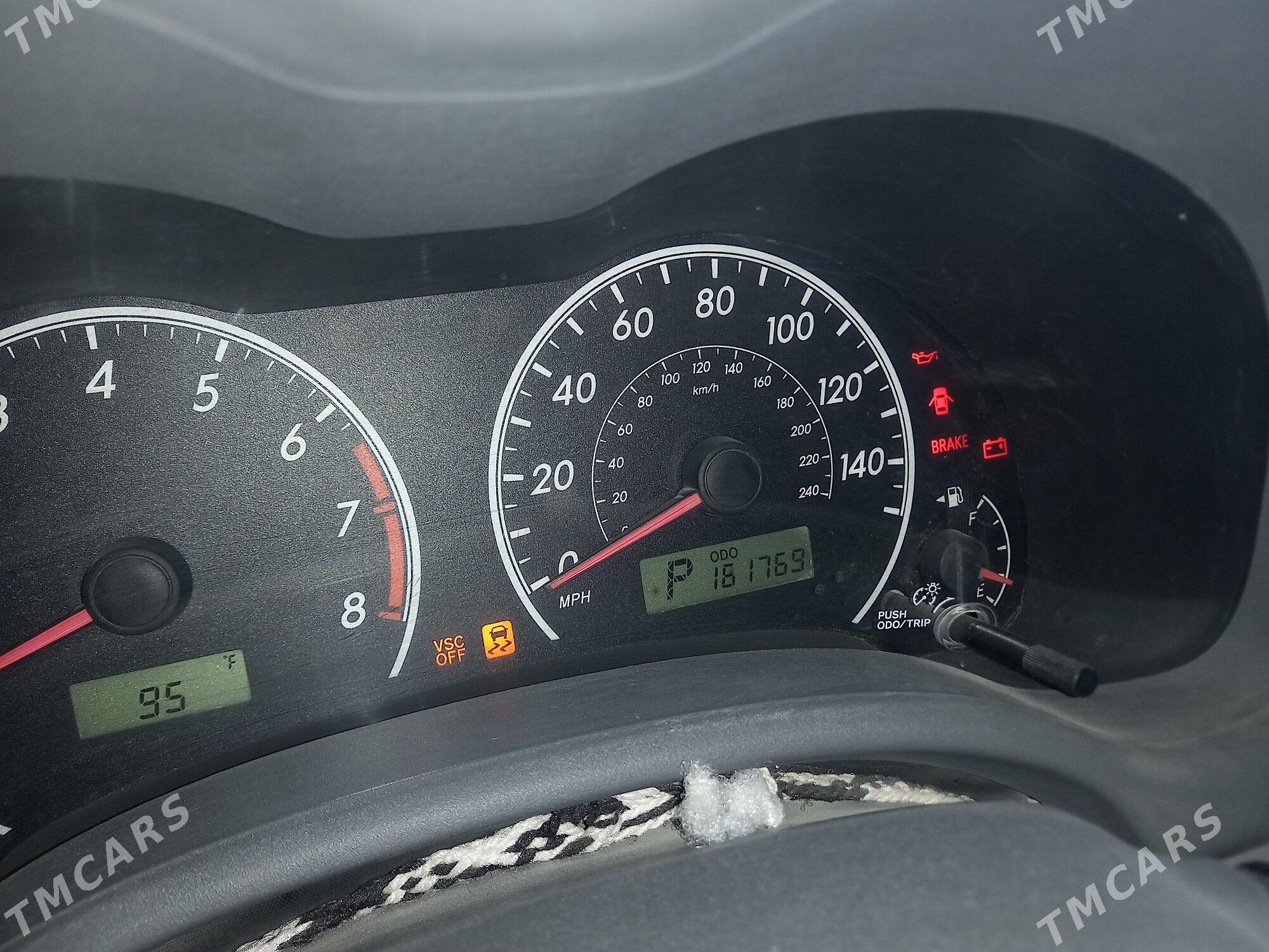 Toyota Corolla 2010 - 155 000 TMT - Теджен - img 1
