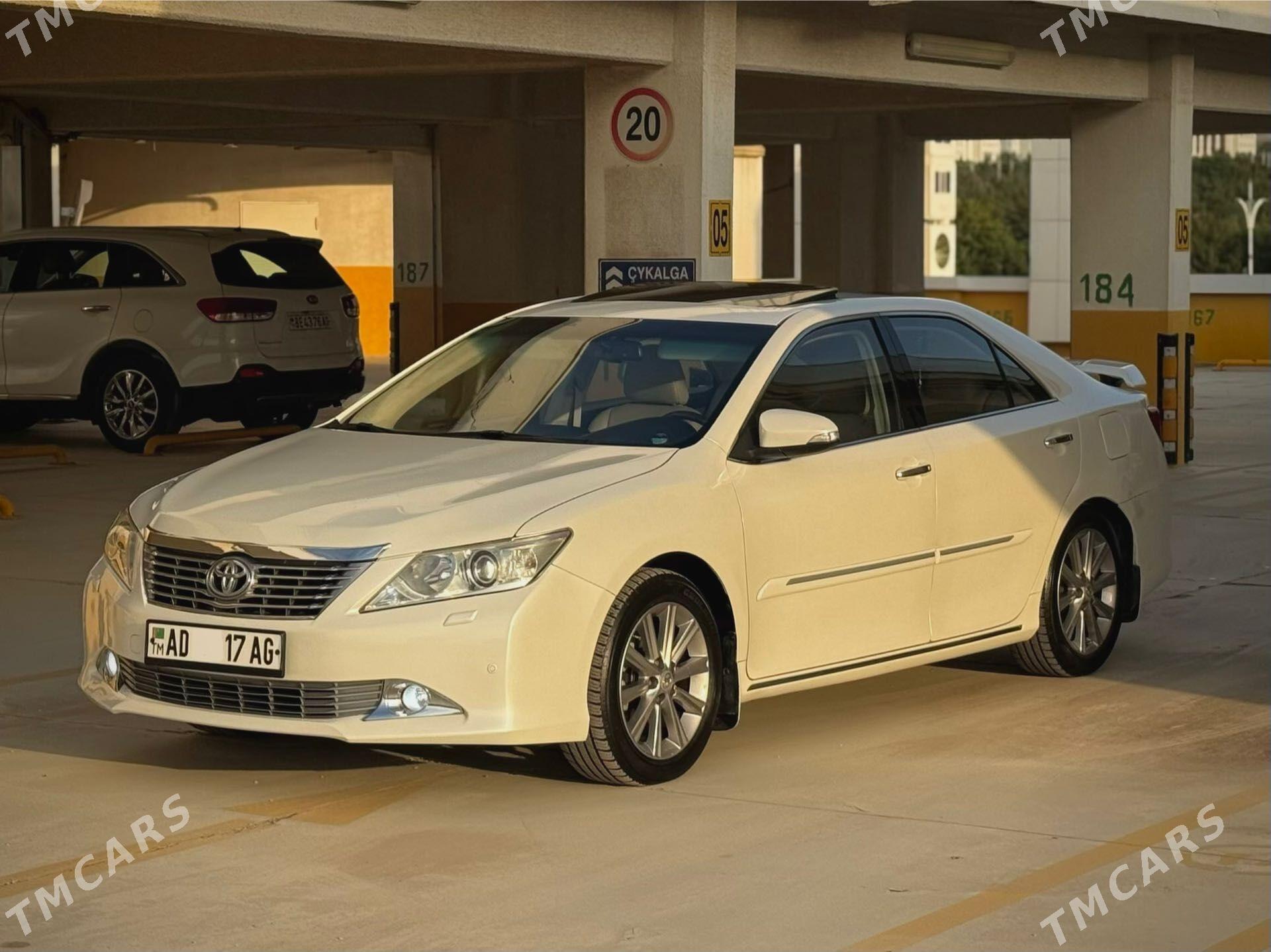 Toyota Aurion 2013 - 355 000 TMT - Ашхабад - img 1