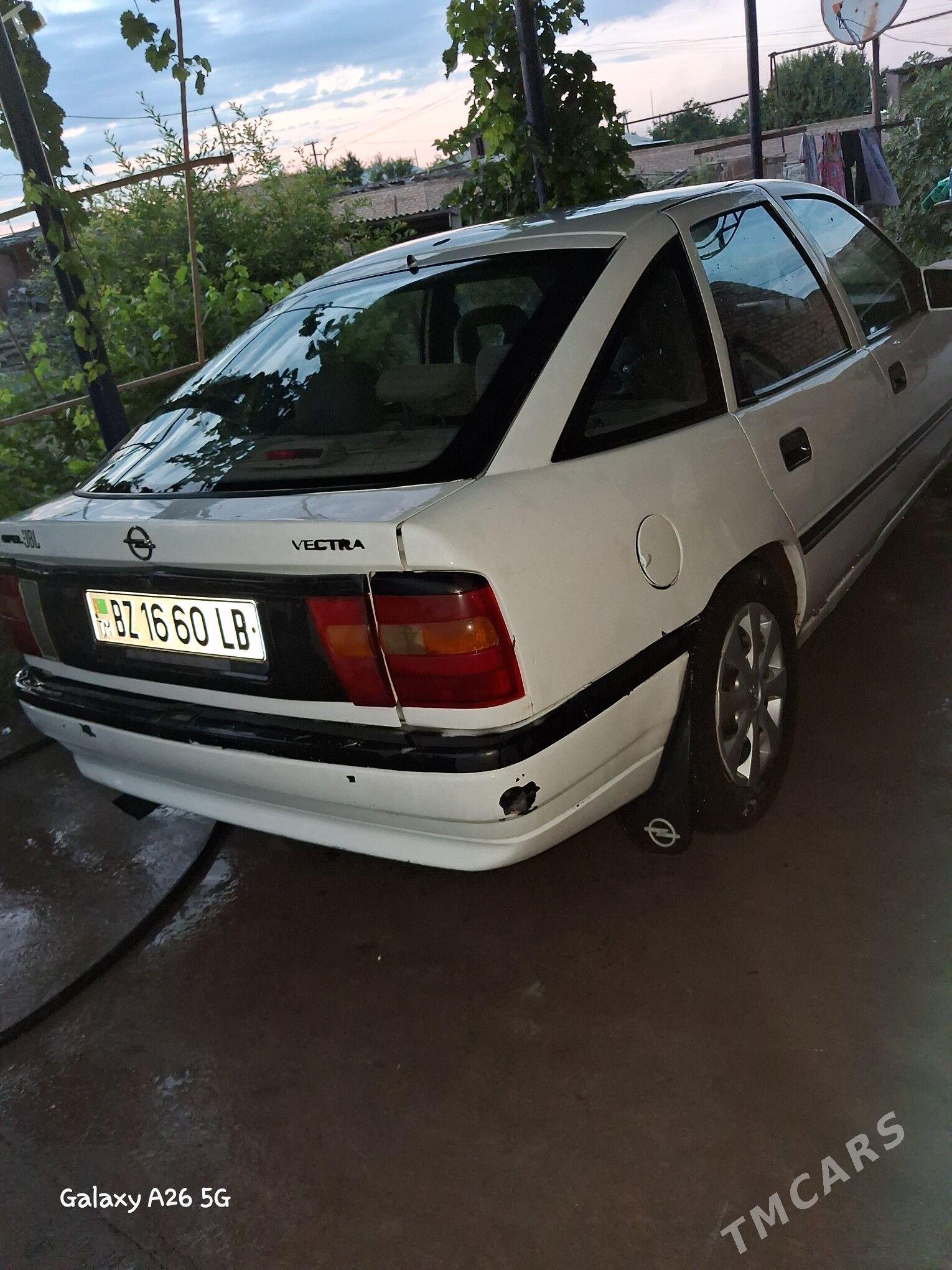 Opel Vectra 1991 - 23 000 TMT - Дянев - img 1