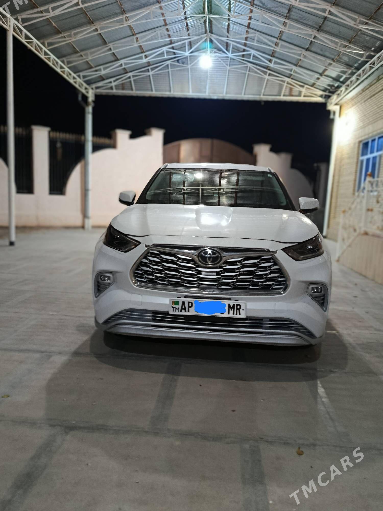Toyota Highlander 2022 - 510 000 TMT - ул. Московская (10 йыл абаданчылык ш.) - img 1