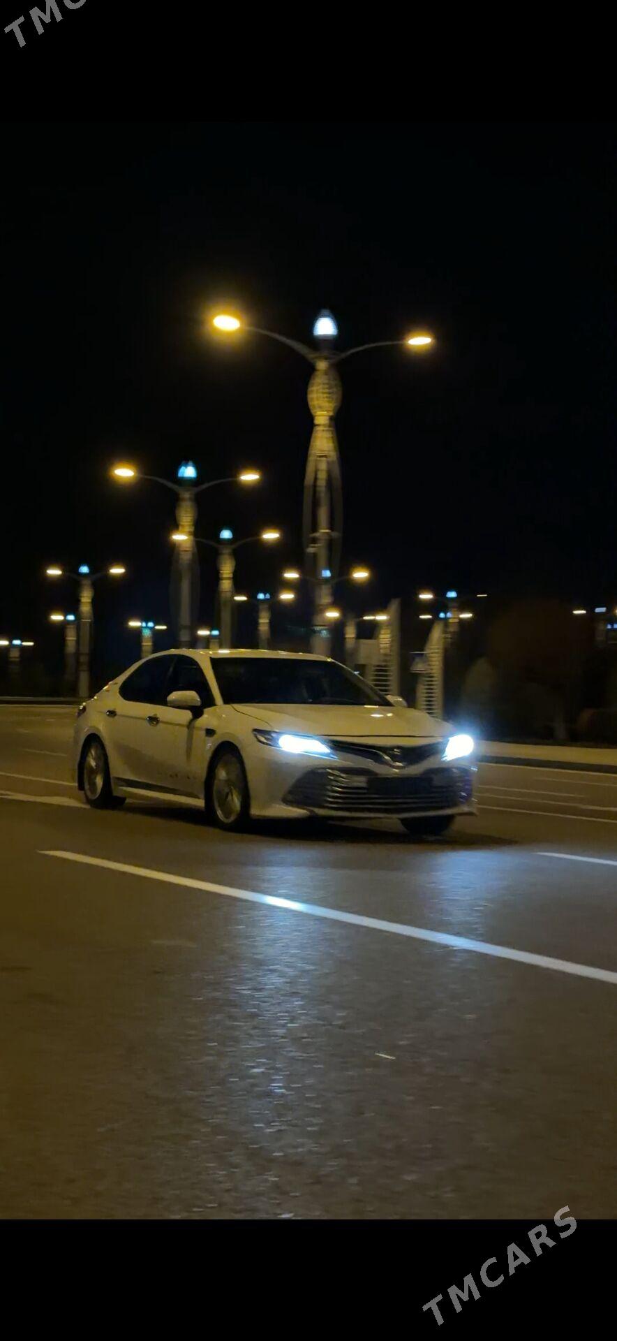 Toyota Camry 2020 - 300 000 TMT - Ашхабад - img 1