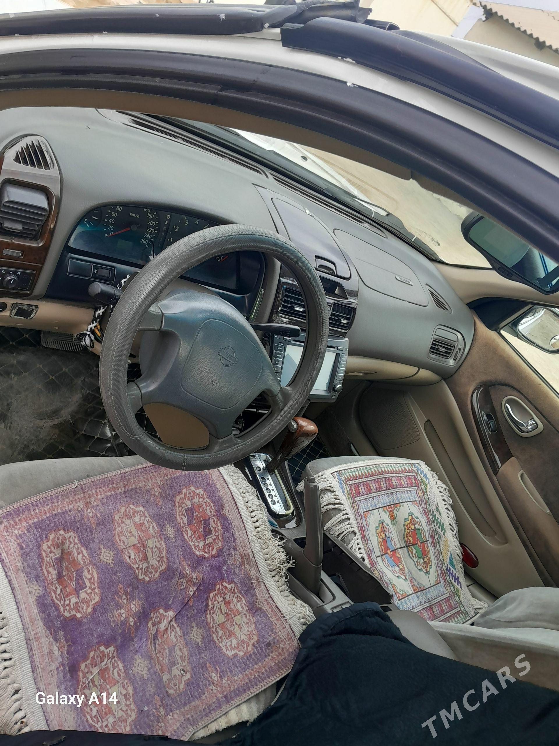 Nissan Maxima 2000 - 90 000 TMT - Бахарден - img 1