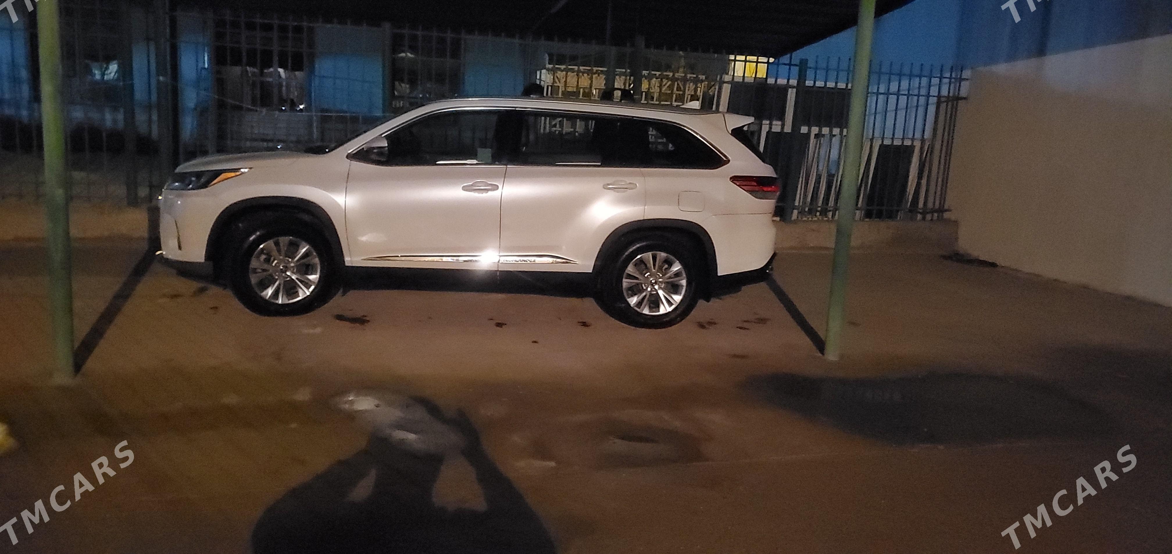 Toyota Highlander 2019 - 433 000 TMT - Täze zaman - img 1