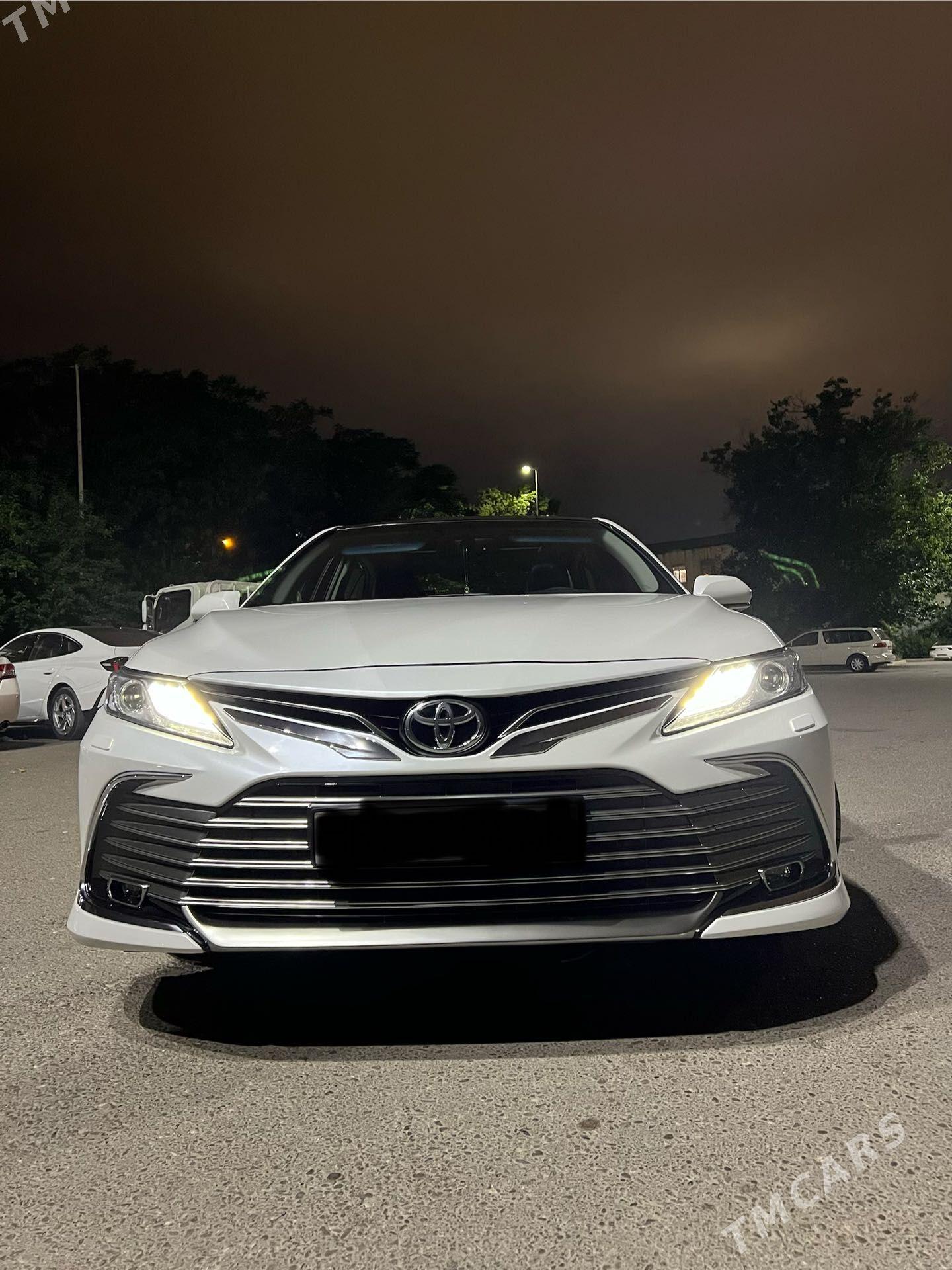 Toyota Camry 2022 - 660 000 TMT - Aşgabat - img 1