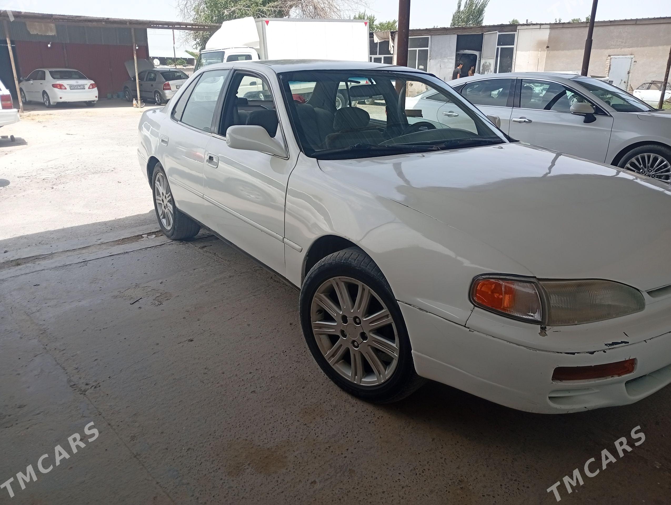 Toyota Camry 1996 - 84 000 TMT - Türkmenabat - img 1