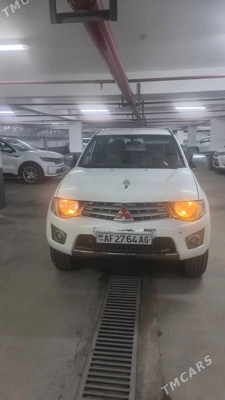 Mitsubishi L200 2012 - 200 000 TMT - Aşgabat - img 1