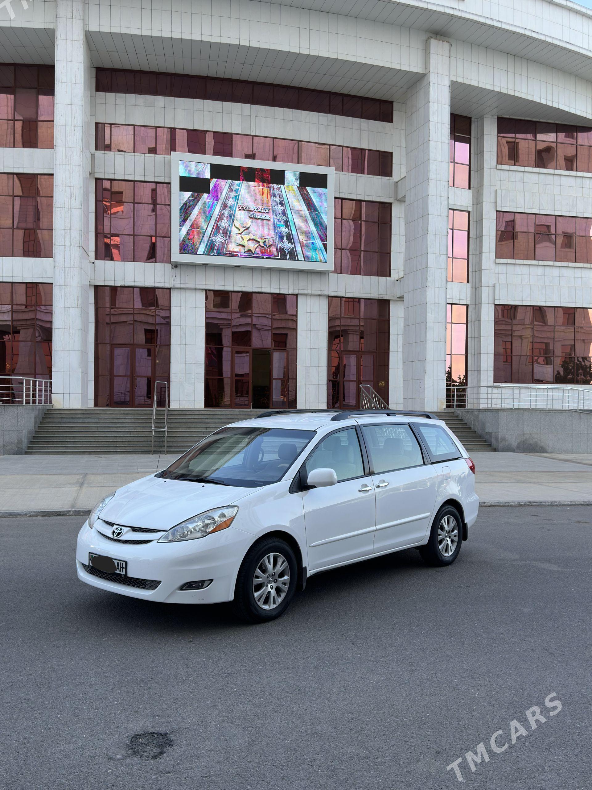 Toyota Sienna 2008 - 250 000 TMT - Ашхабад - img 1