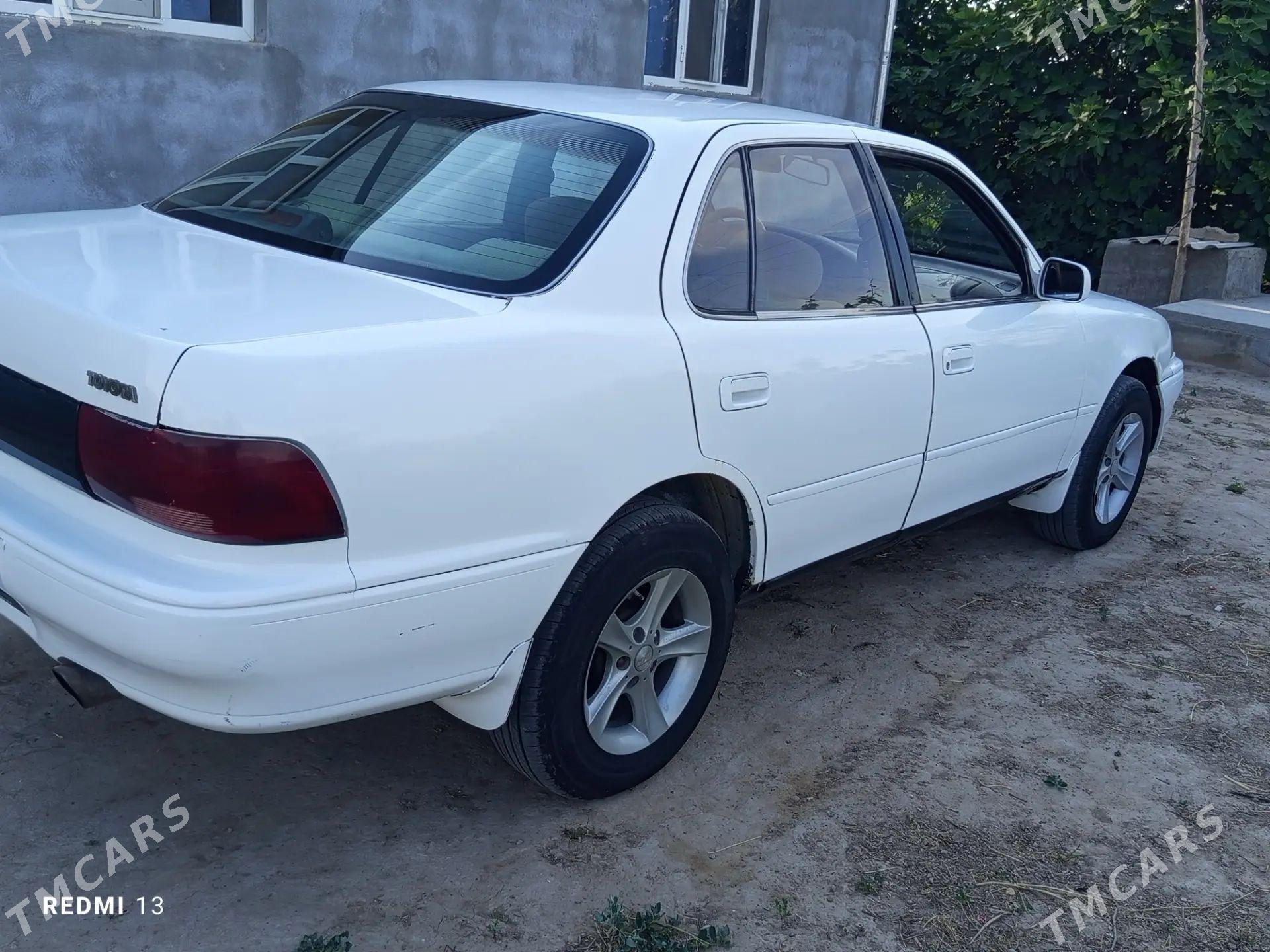 Toyota Camry 1992 - 55 000 TMT - Ýolöten - img 1