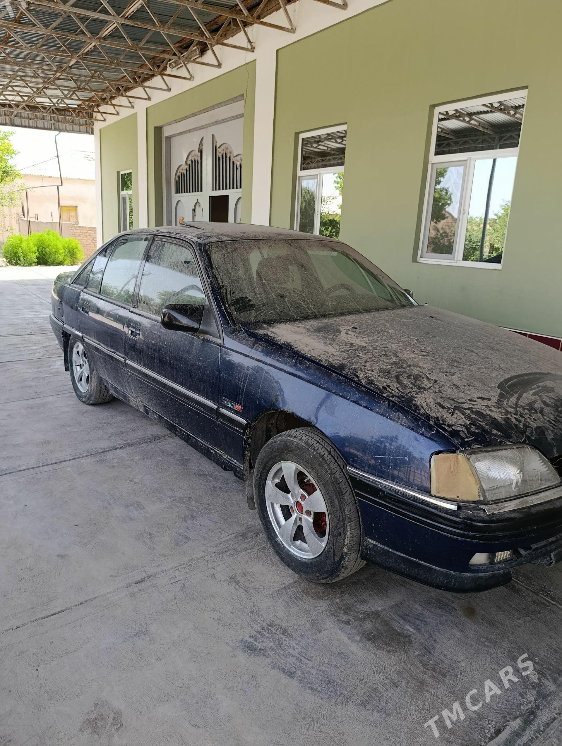 Opel Omega 1993 - 15 000 TMT - Сакар - img 1