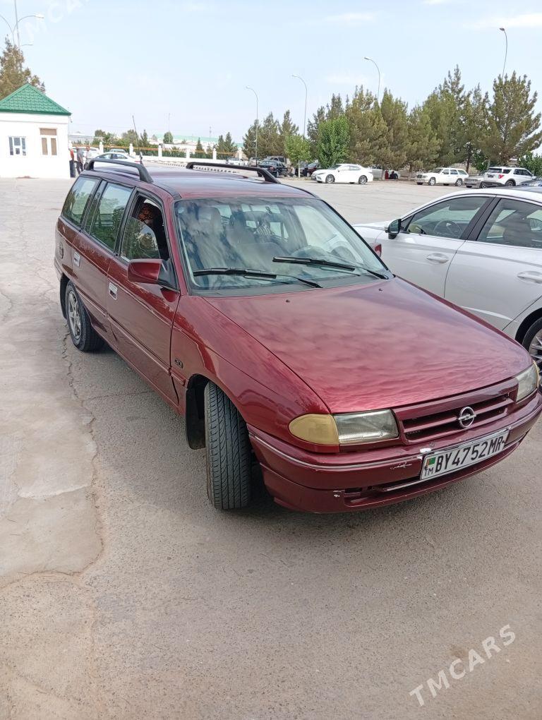 Opel Astra 1994 - 46 000 TMT - Мары - img 1
