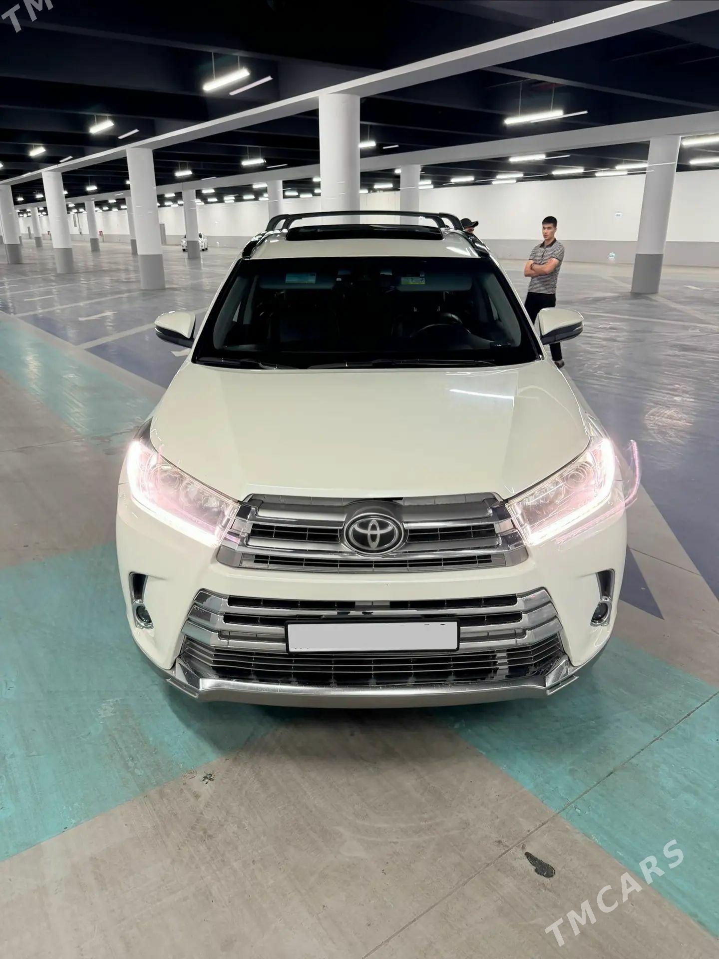Toyota Highlander 2019 - 510 000 TMT - Aşgabat - img 1