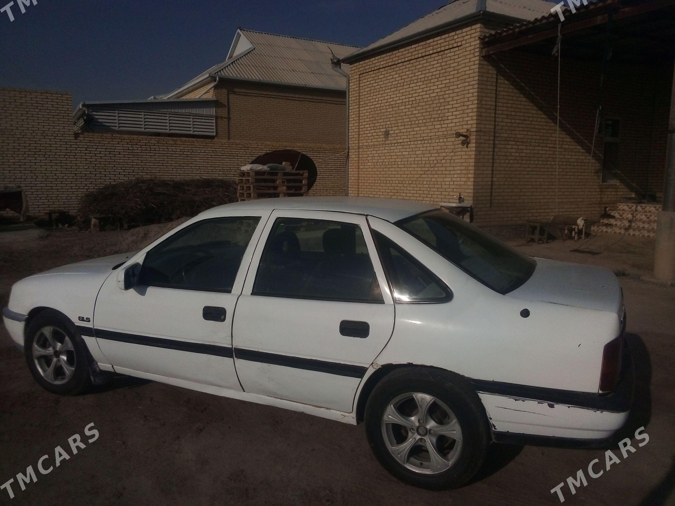Opel Vectra 1991 - 24 000 TMT - Мары - img 1