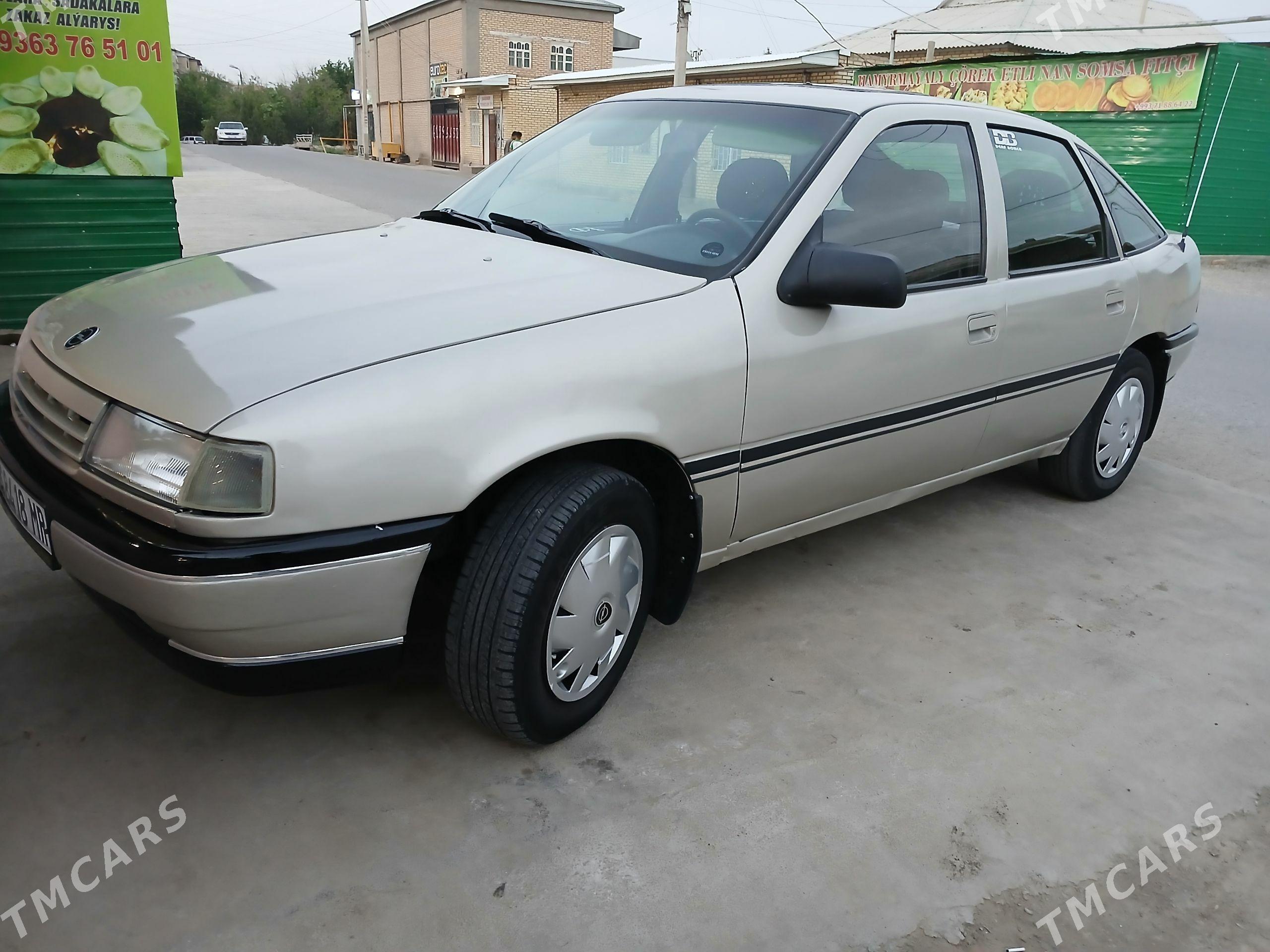 Opel Vectra 1991 - 35 000 TMT - Murgap - img 1