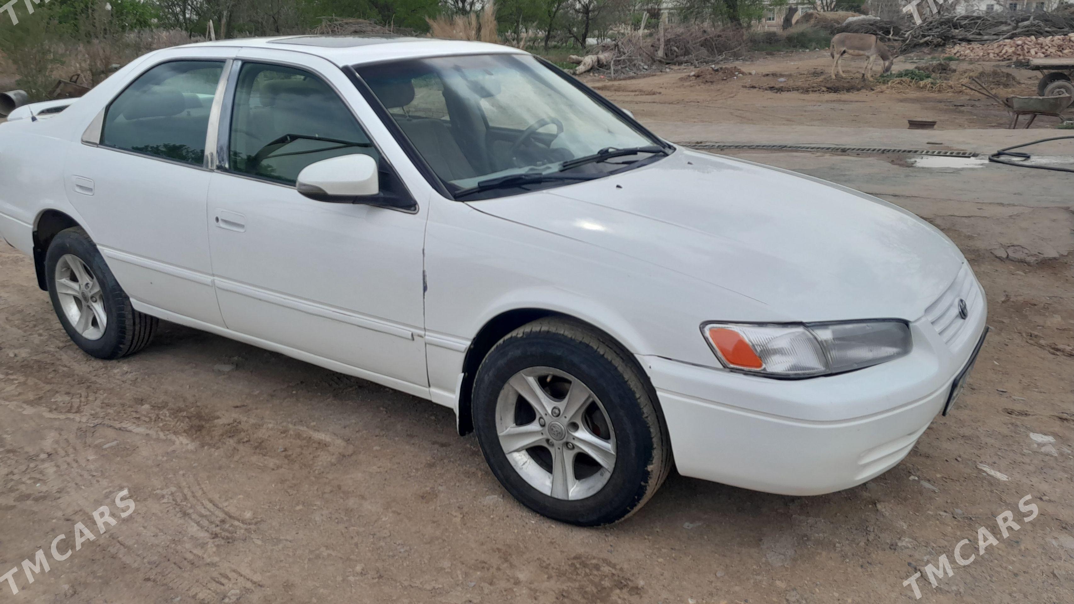 Toyota Camry 1999 - 105 000 TMT - Baýramaly - img 1