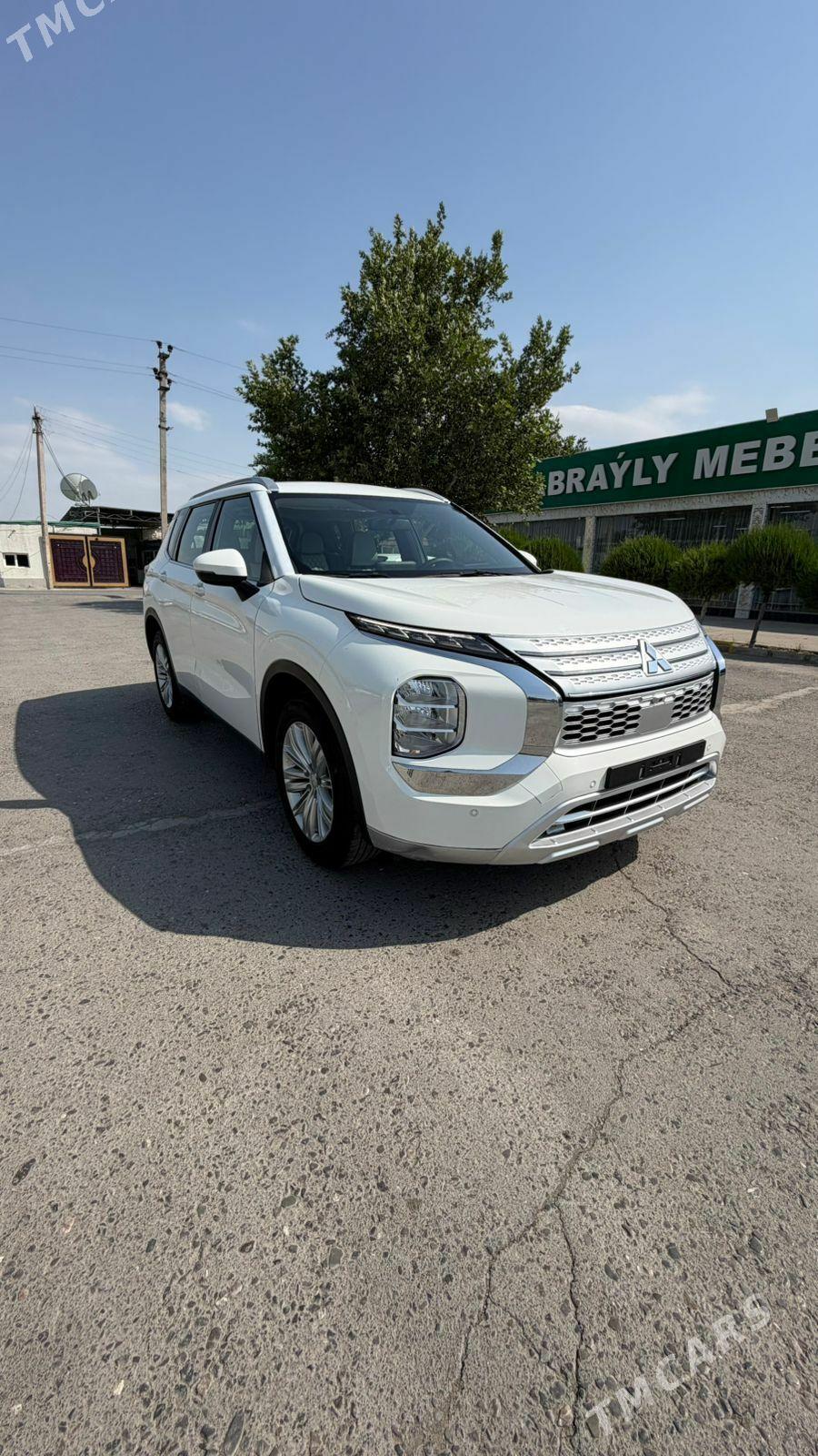 Mitsubishi Outlander 2023 - 350 000 TMT - Aşgabat - img 1