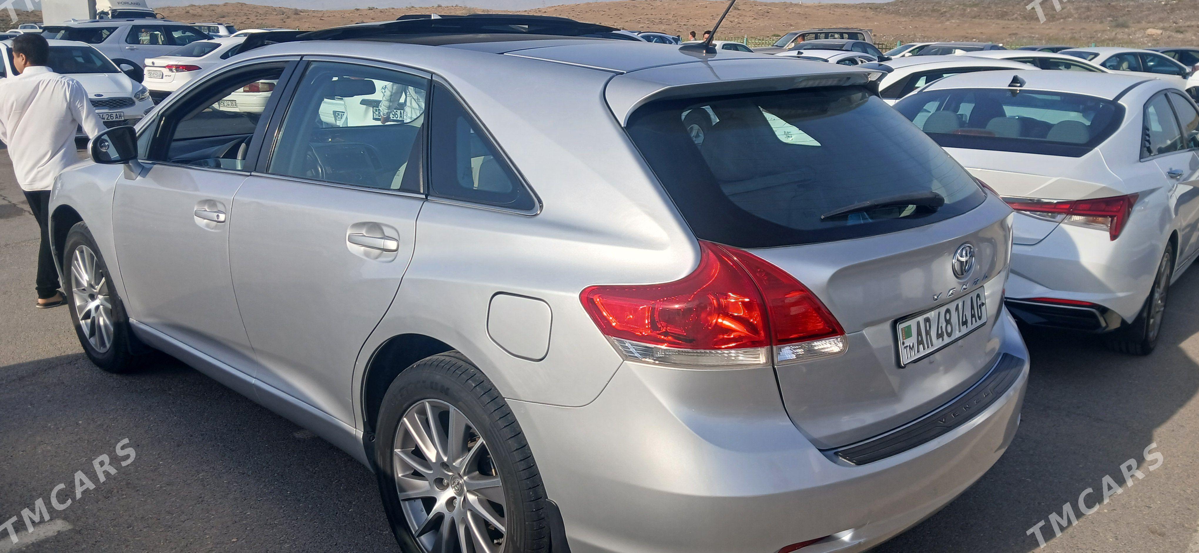 Toyota Venza 2011 - 230 000 TMT - Aşgabat - img 1