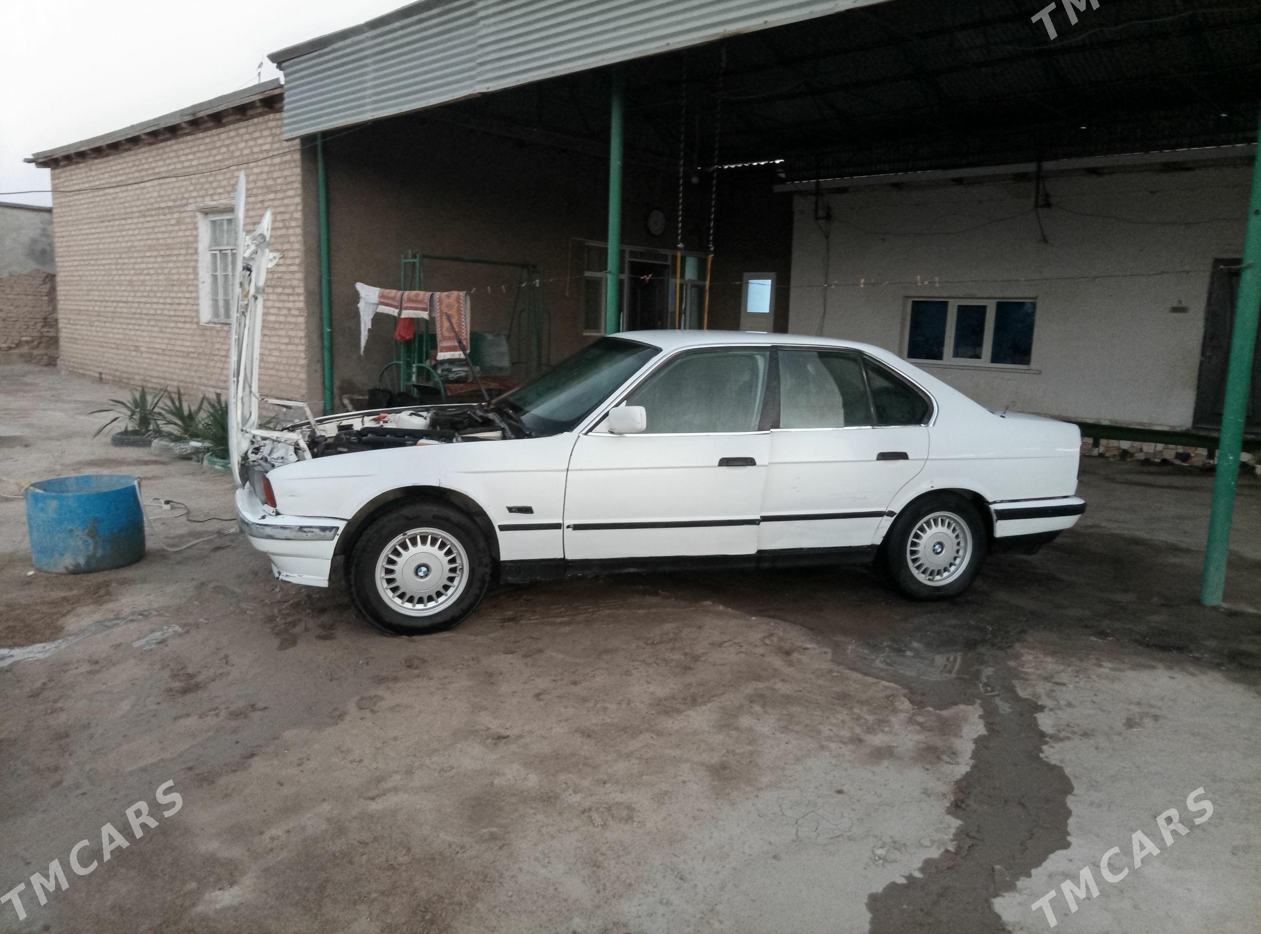 BMW 525 1993 - 35 000 TMT - Murgap - img 1