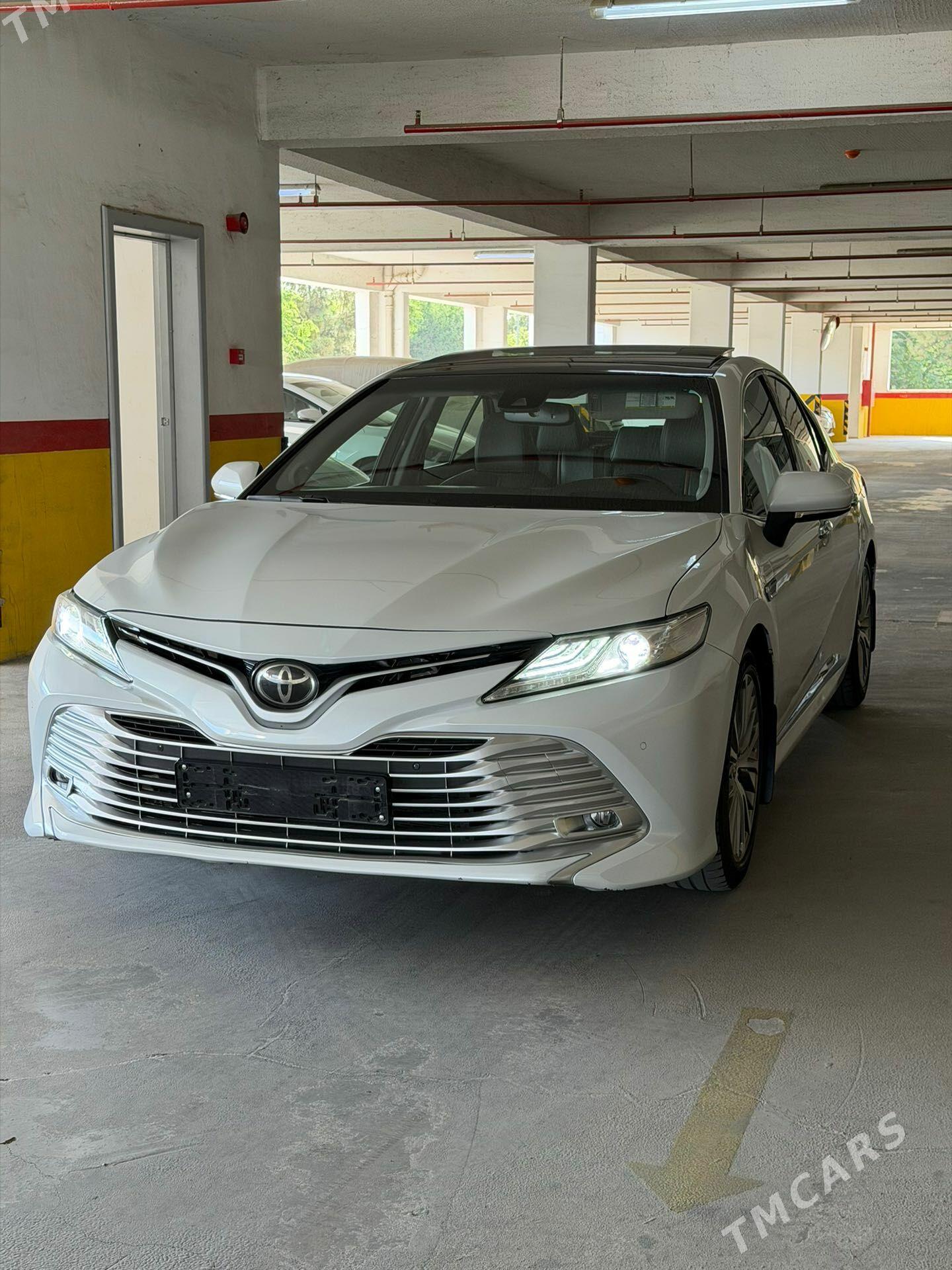 Toyota Camry 2018 - 360 000 TMT - Aşgabat - img 1