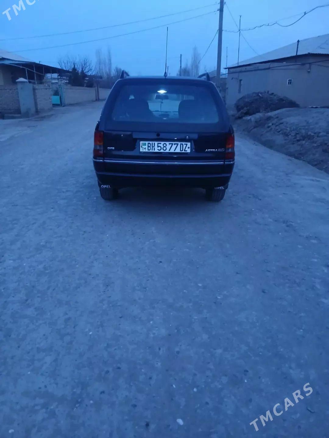 Opel Astra 1997 - 56 000 TMT - Гороглы (Тагта) - img 1