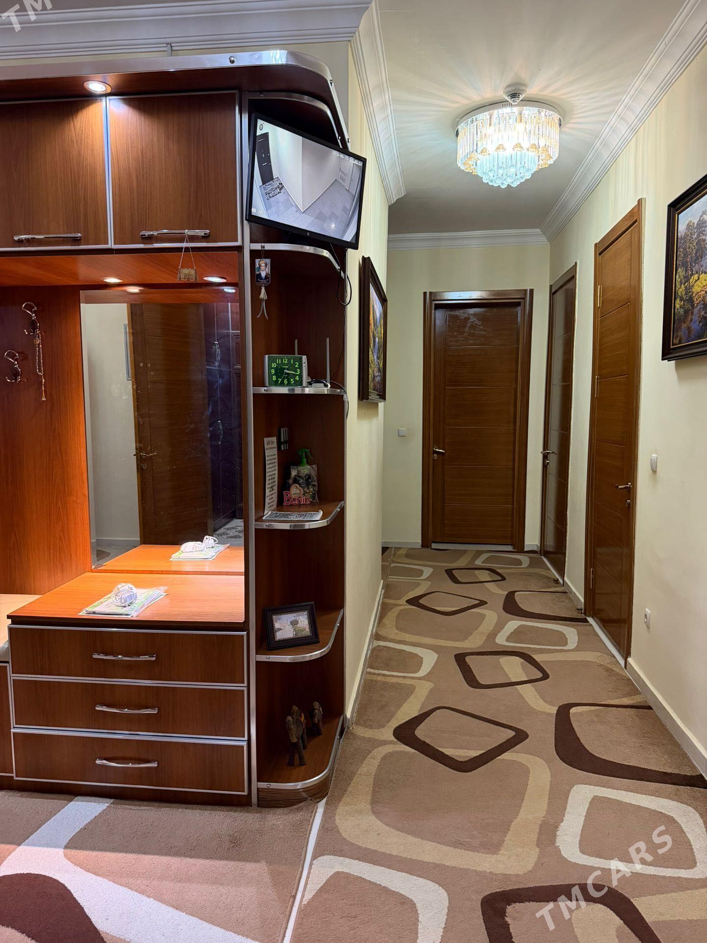 13 ТАПГЫР! 4 КОМ-210м. - Айтакова (ул. Огузхана) - img 1